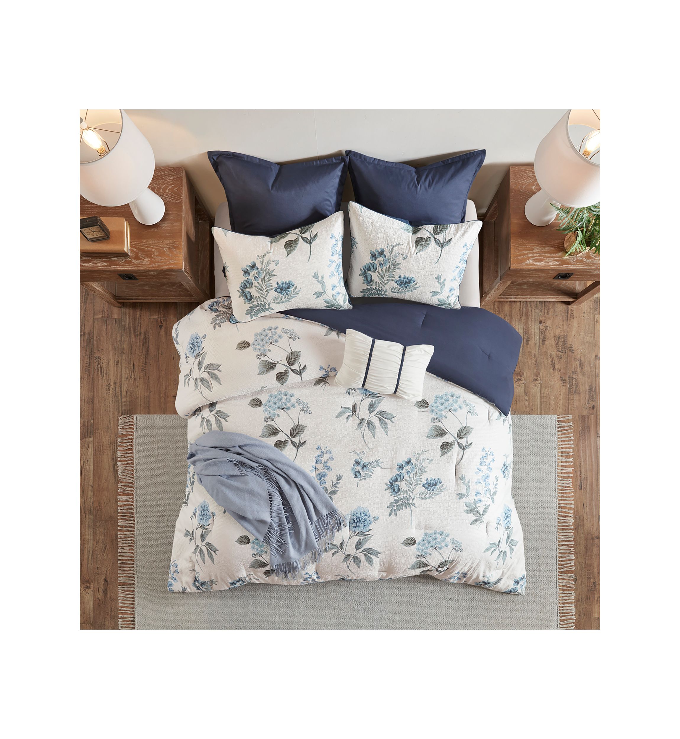 Zennia 7 Piece Printed Seersucker Comforter Set with Throw Blanket