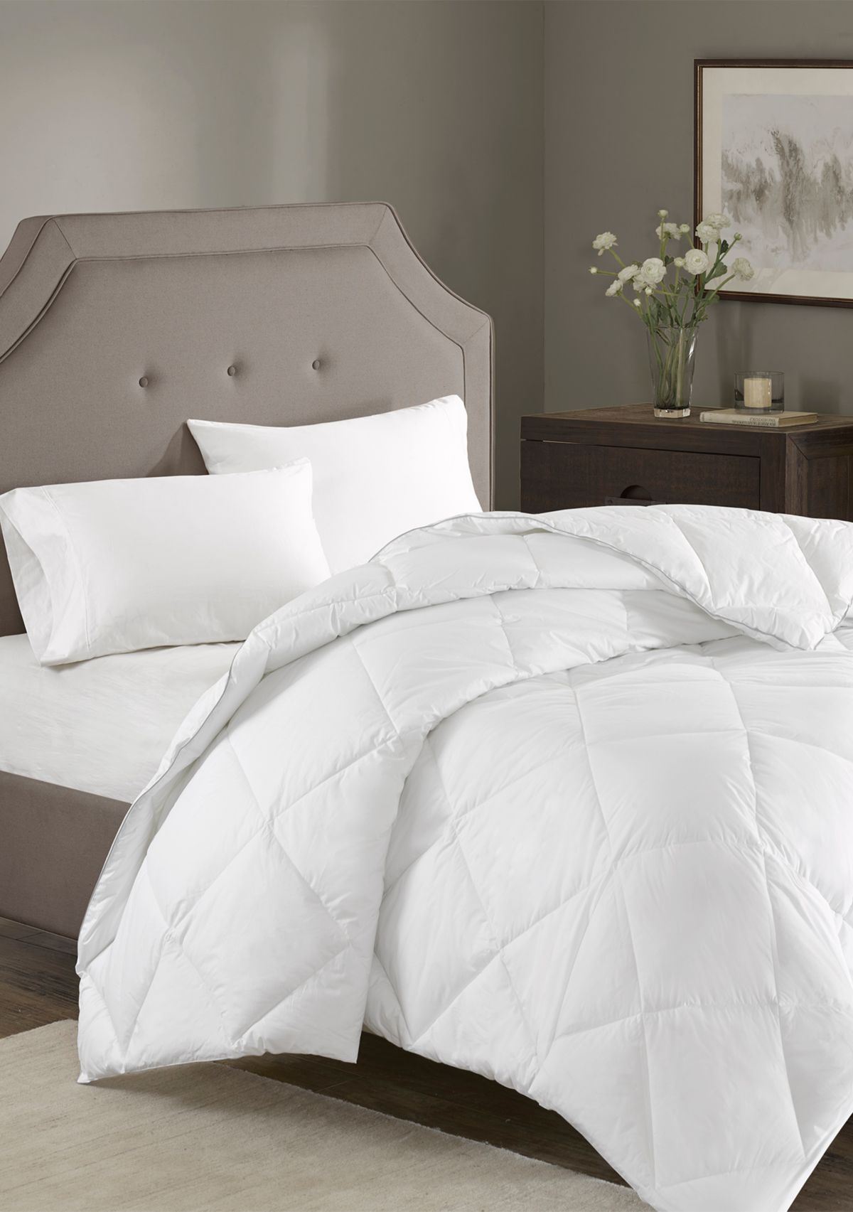 1000 Thread Count Cotton Rich Diamond Quilting Down Alternative Comforter