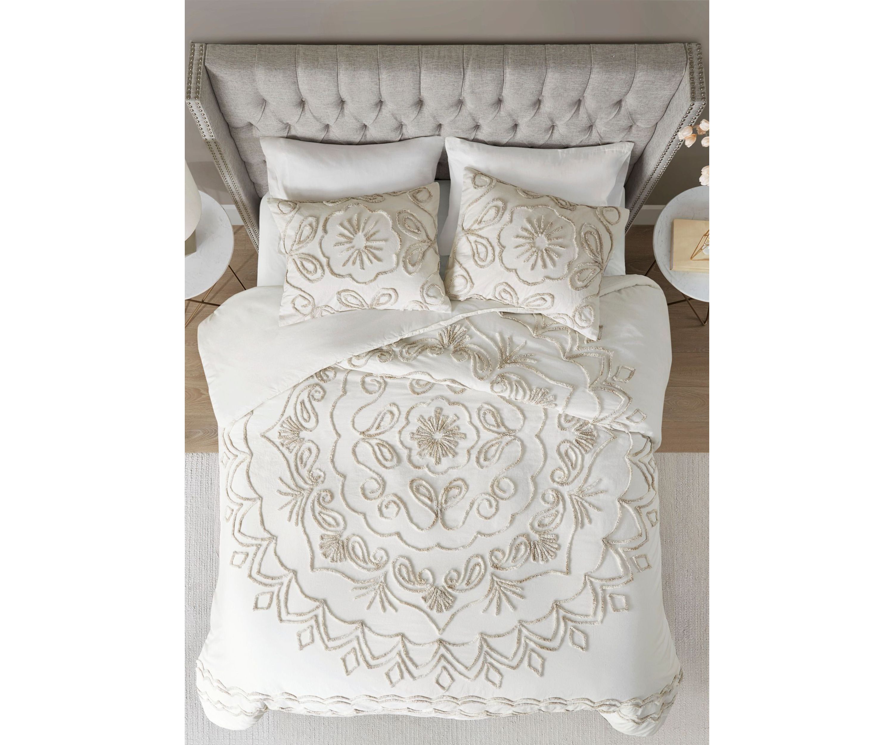 Violette 3 Piece Tufted Cotton Chenille Duvet Cover Set