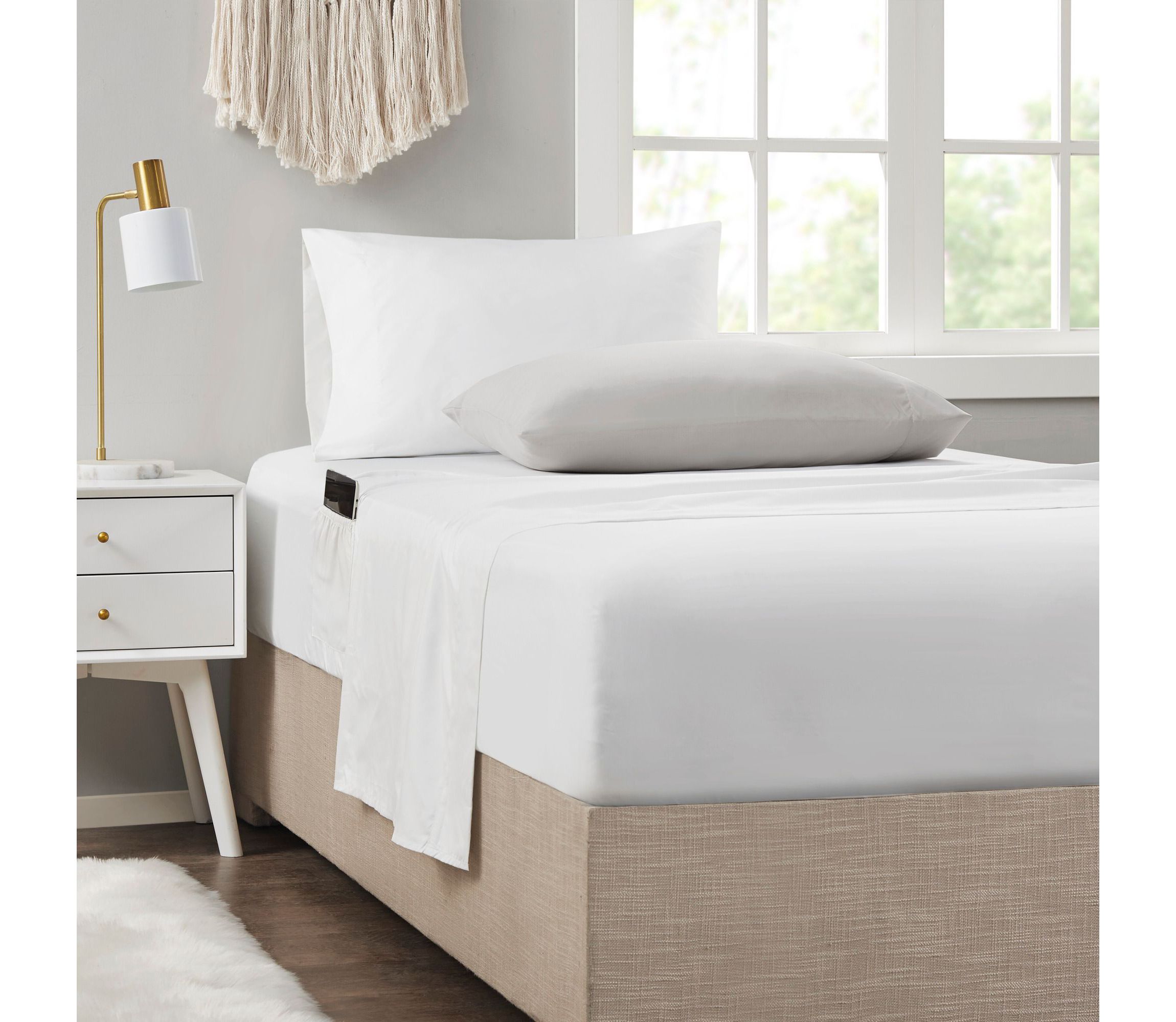 Alexis Comforter Set with Bed Sheets