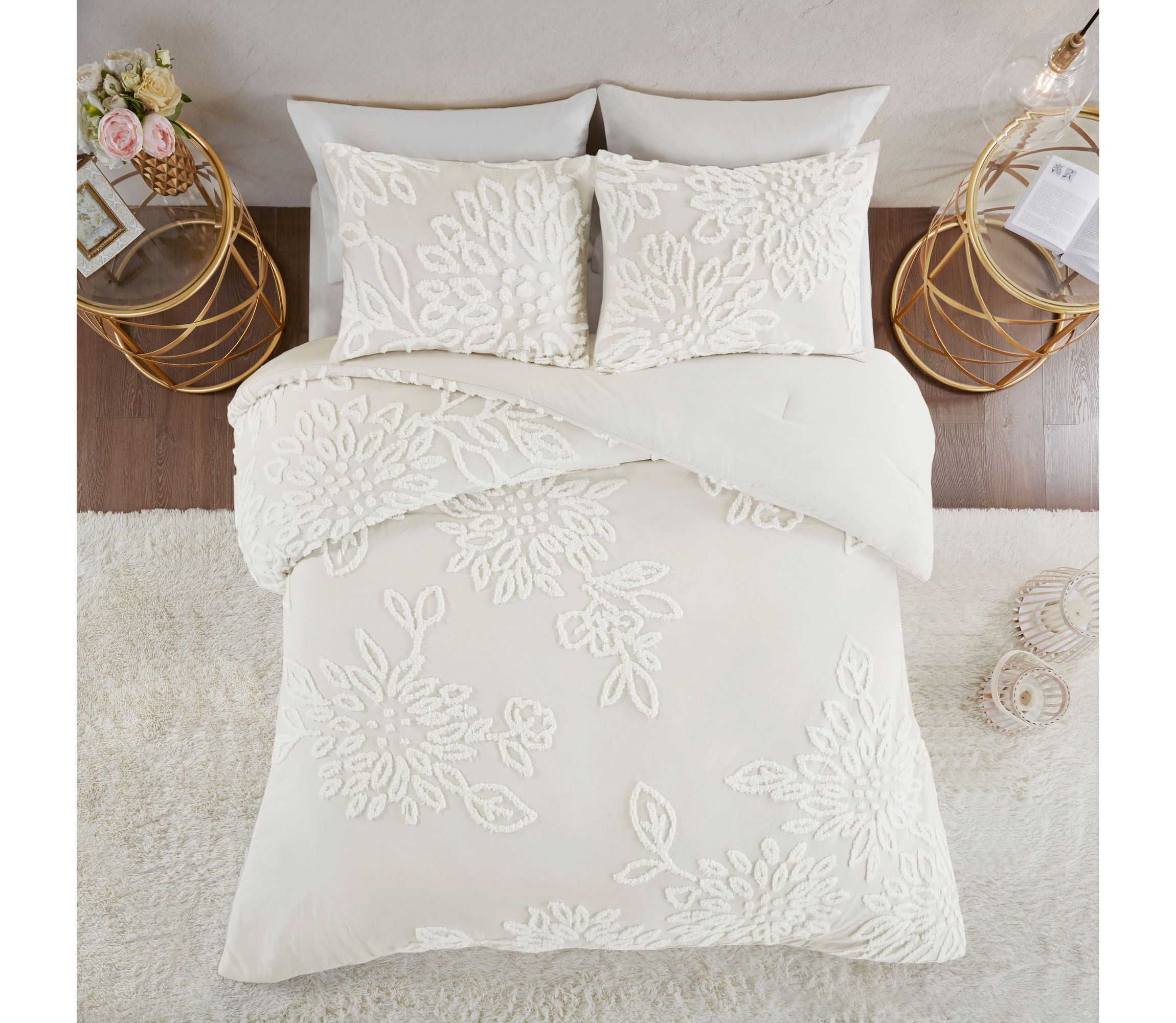 Veronica 3 Piece Tufted Cotton Chenille Floral Comforter Set