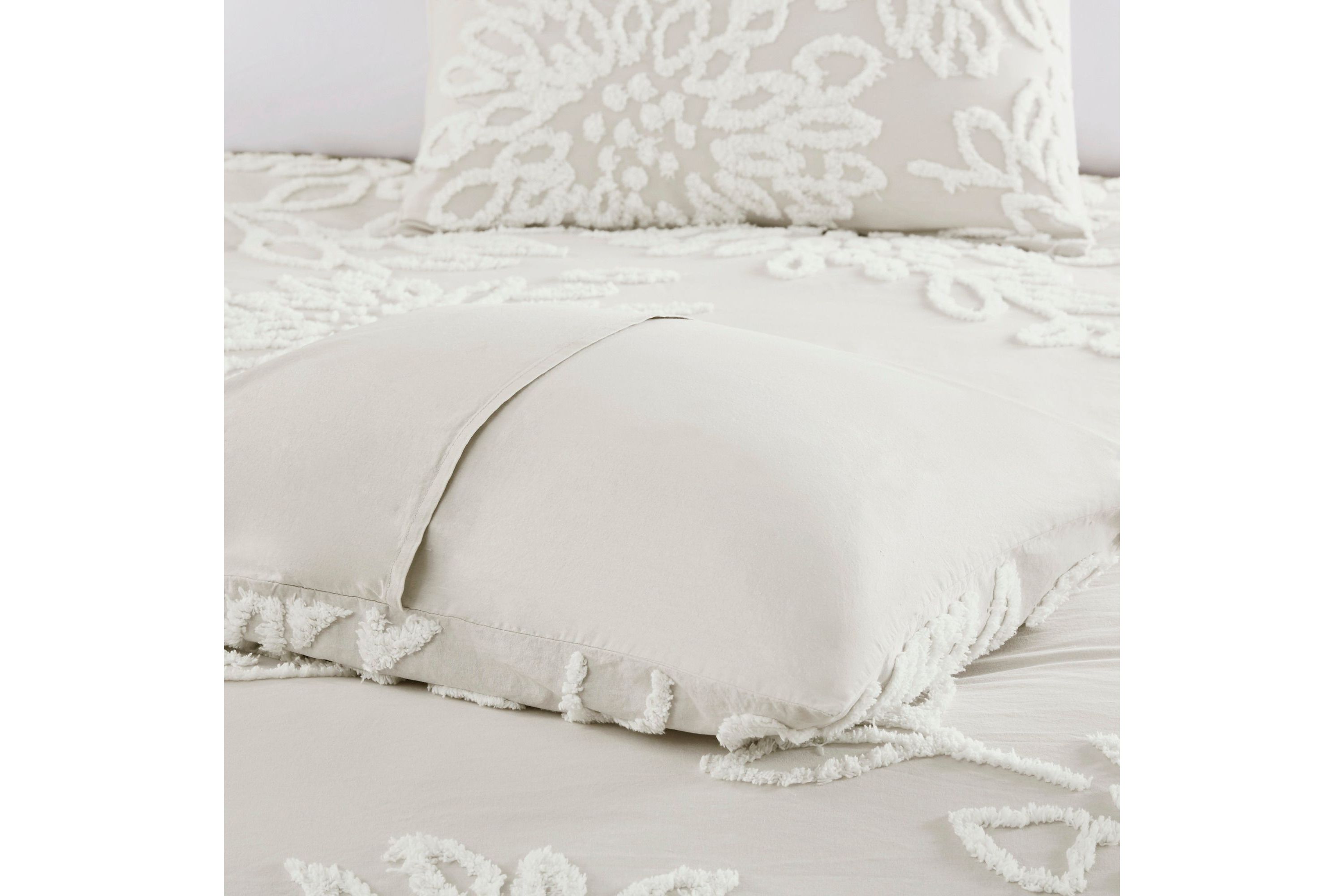 Veronica 3 Piece Tufted Cotton Chenille Floral Comforter Set