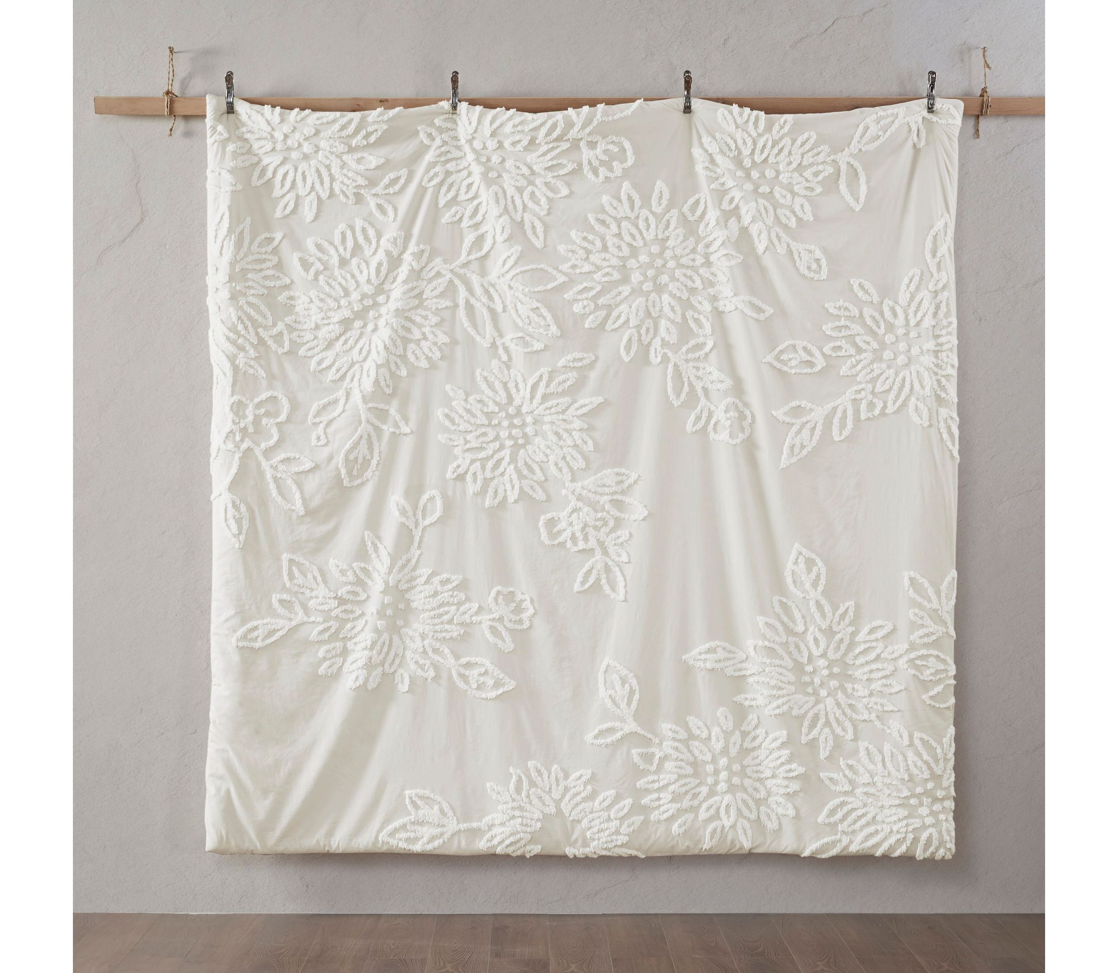 Veronica 3 Piece Tufted Cotton Chenille Floral Comforter Set