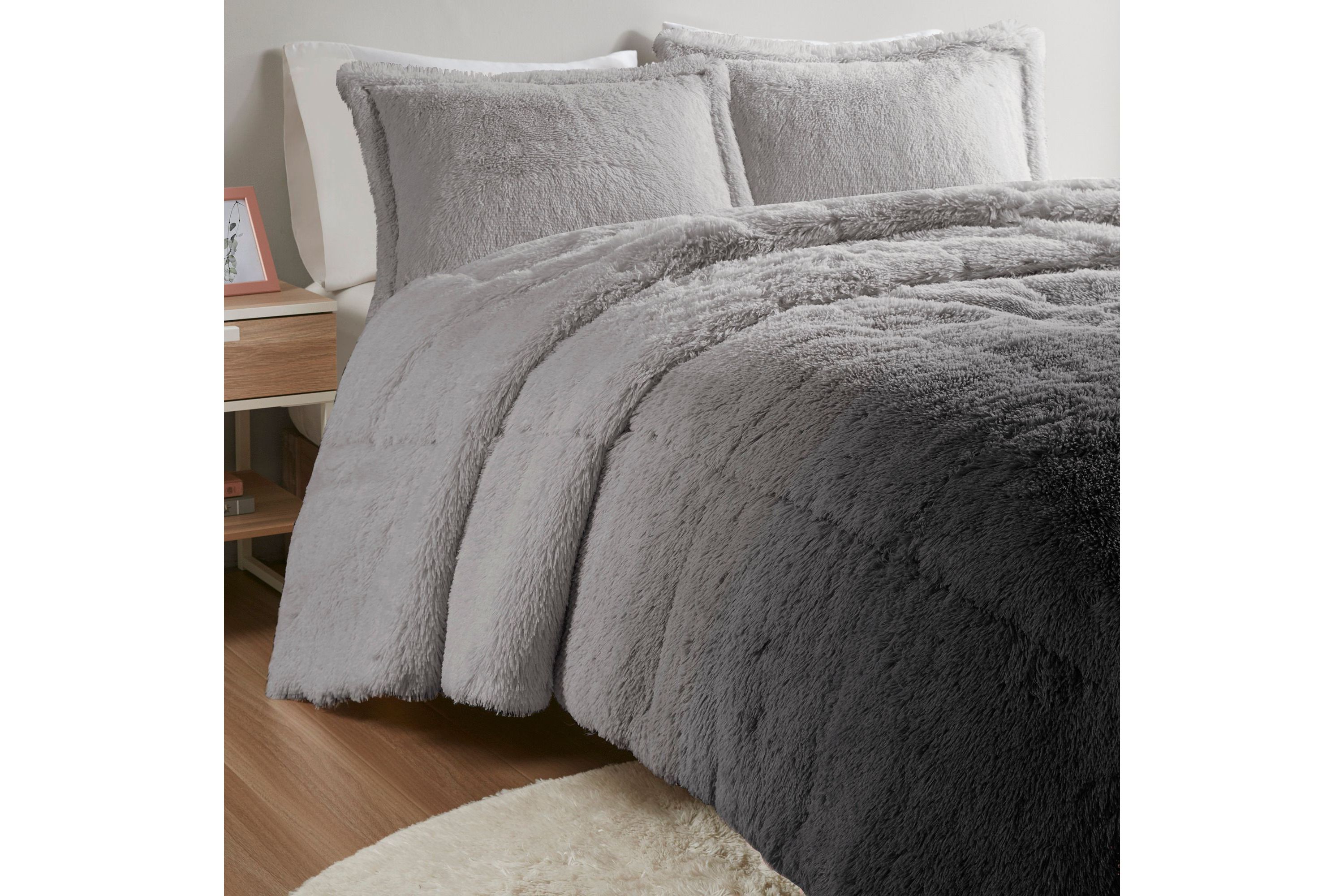Brielle Ombre Shaggy Long Fur Comforter Mini Set