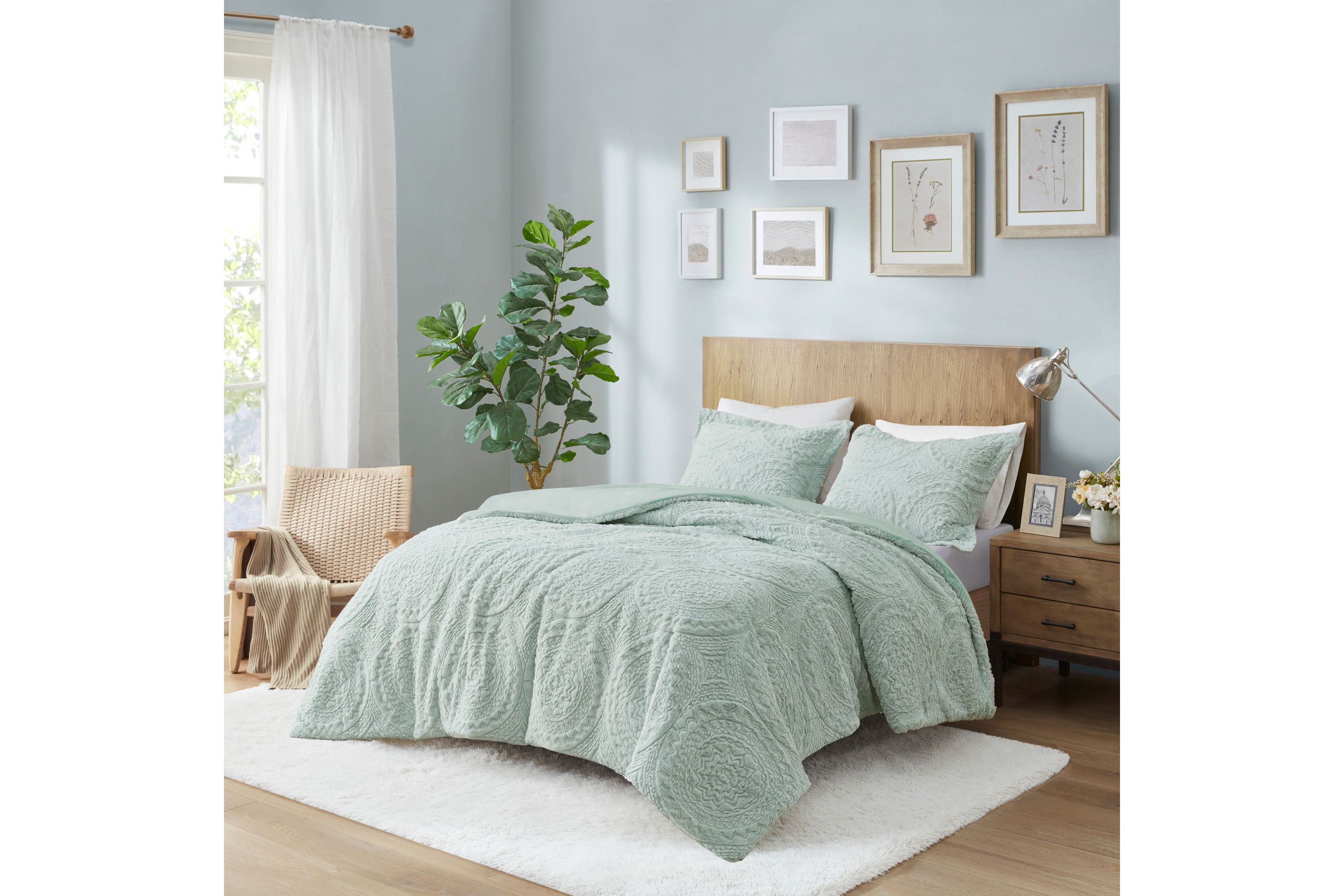 Arya Embroidered Medallion Faux Fur Ultra Plush Comforter Mini Set