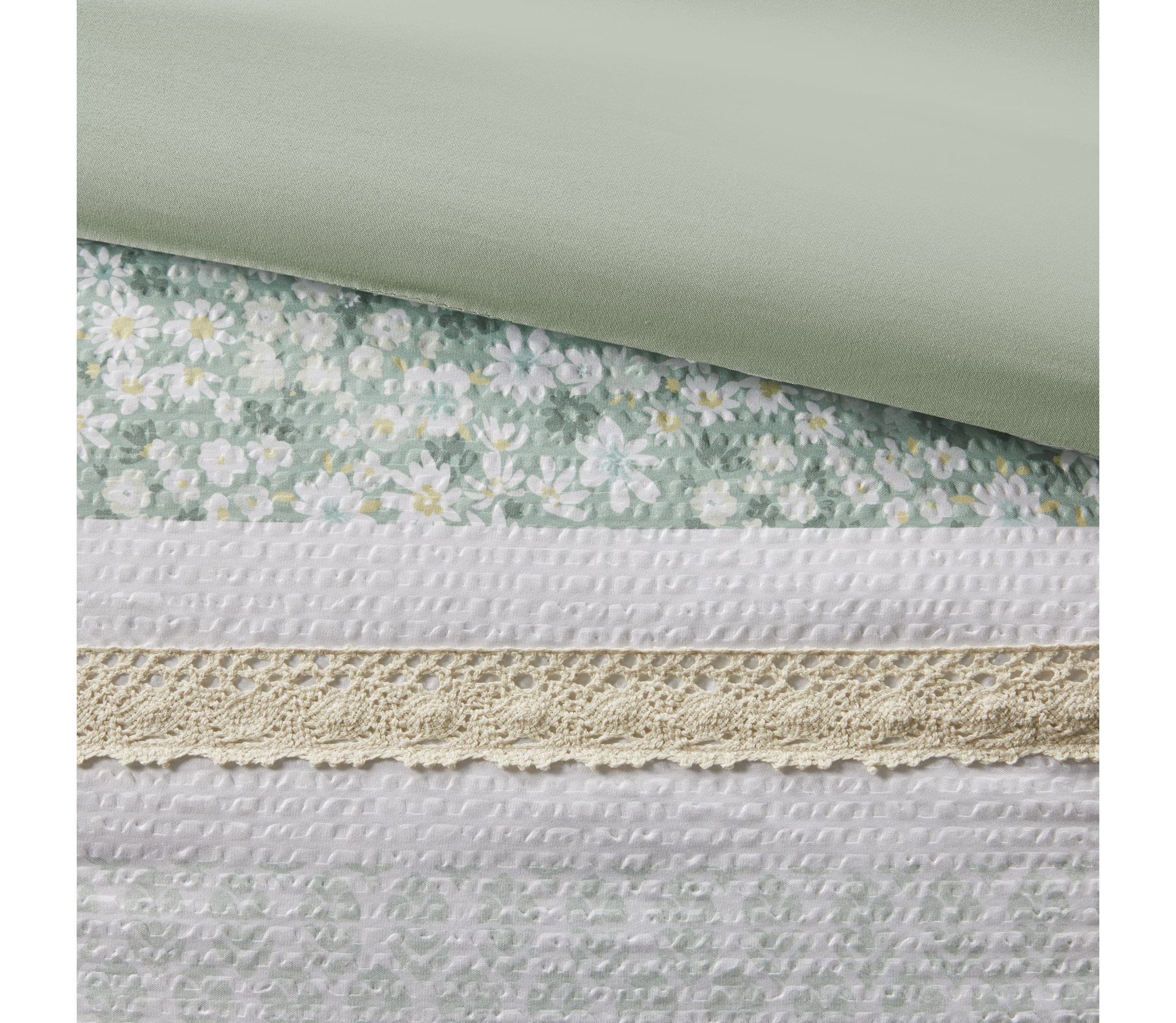 Caralie 5 Piece Seersucker Comforter Set with Throw Pillows