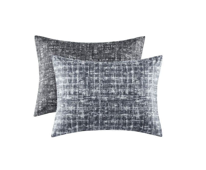 Maca Reversible Comforter Set