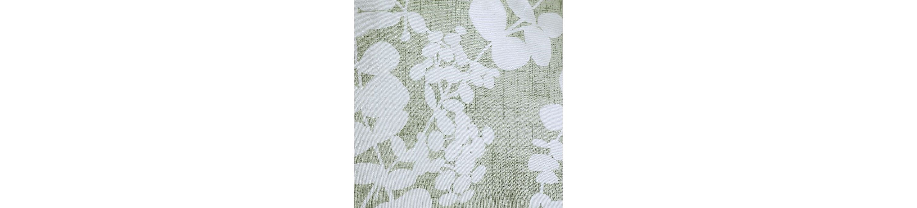 Aria Floral Print Revesible Comforter Set