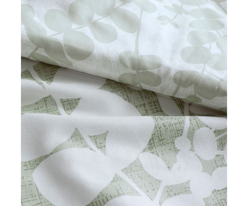 Aria Floral Print Revesible Comforter Set