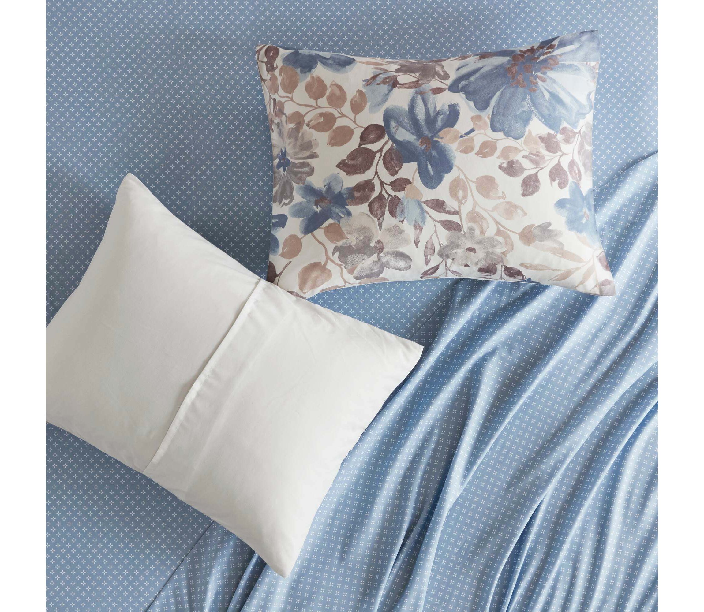 Luna Floral Comforter Set with Bed Sheets