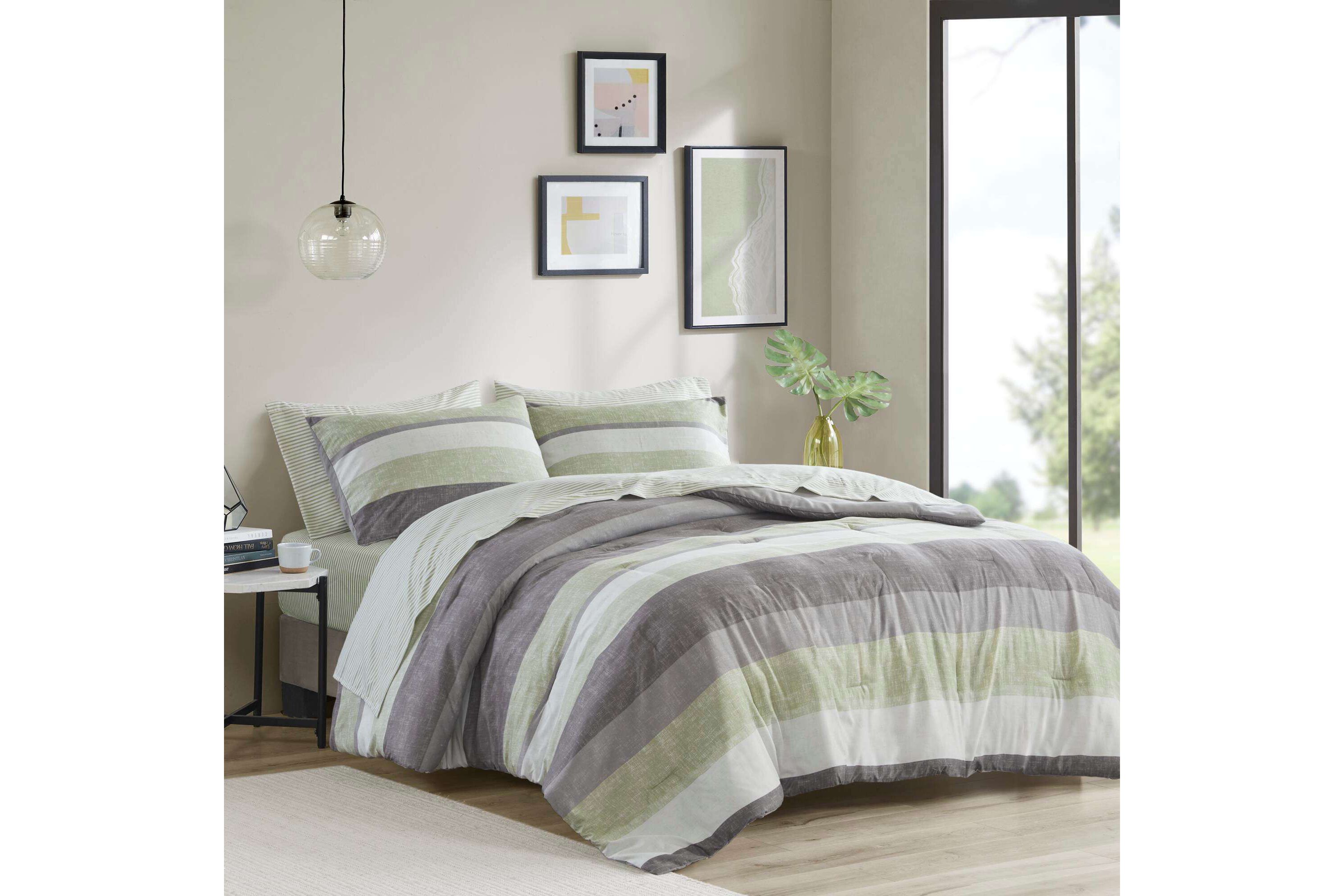 Jaxon Stripe Comforter Set with Bed Sheets