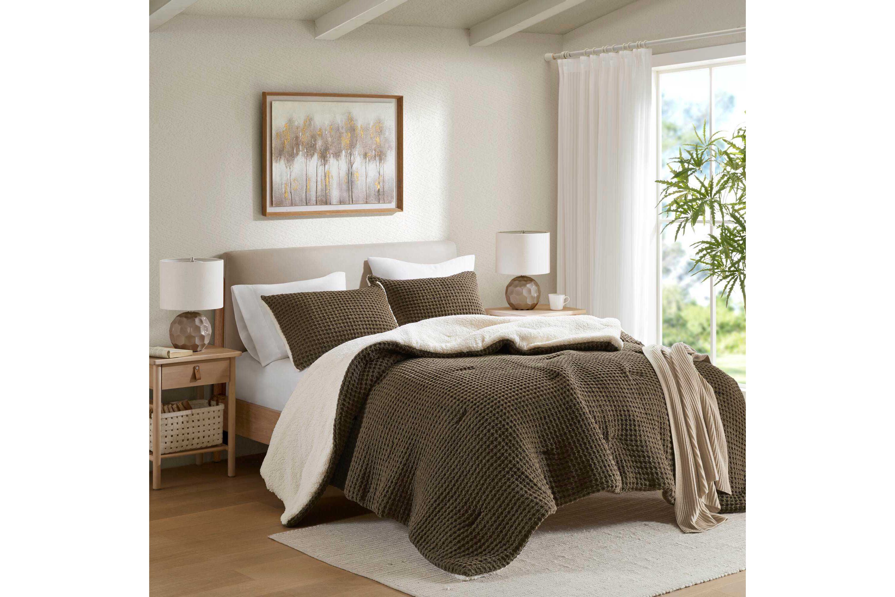 Riordan Waffle Knit Chenille Comforter Set