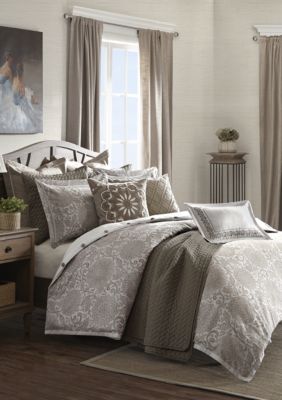 Sophia Comforter Set