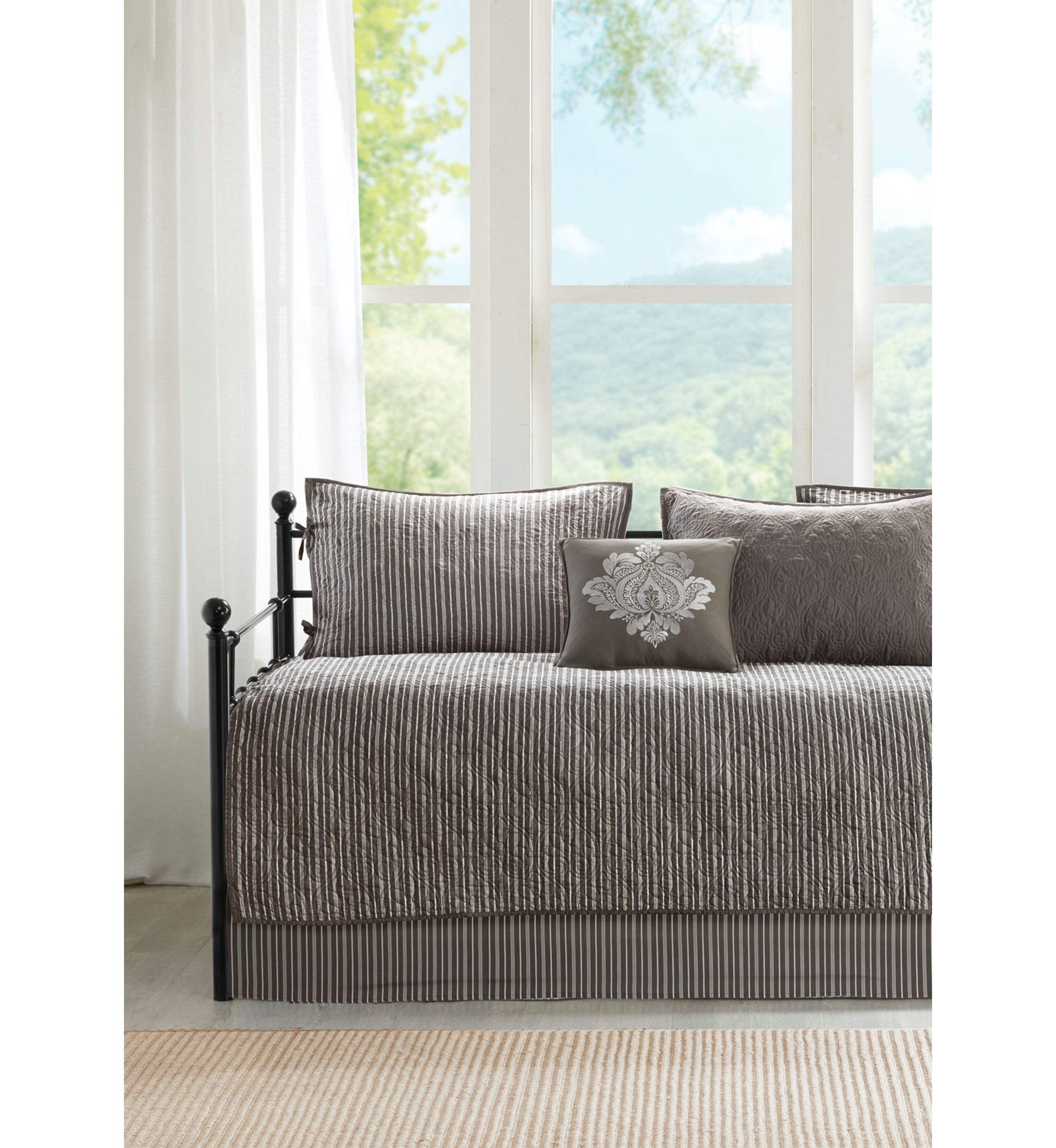 Quebec 6 Piece Reversible Daybed Cover Set