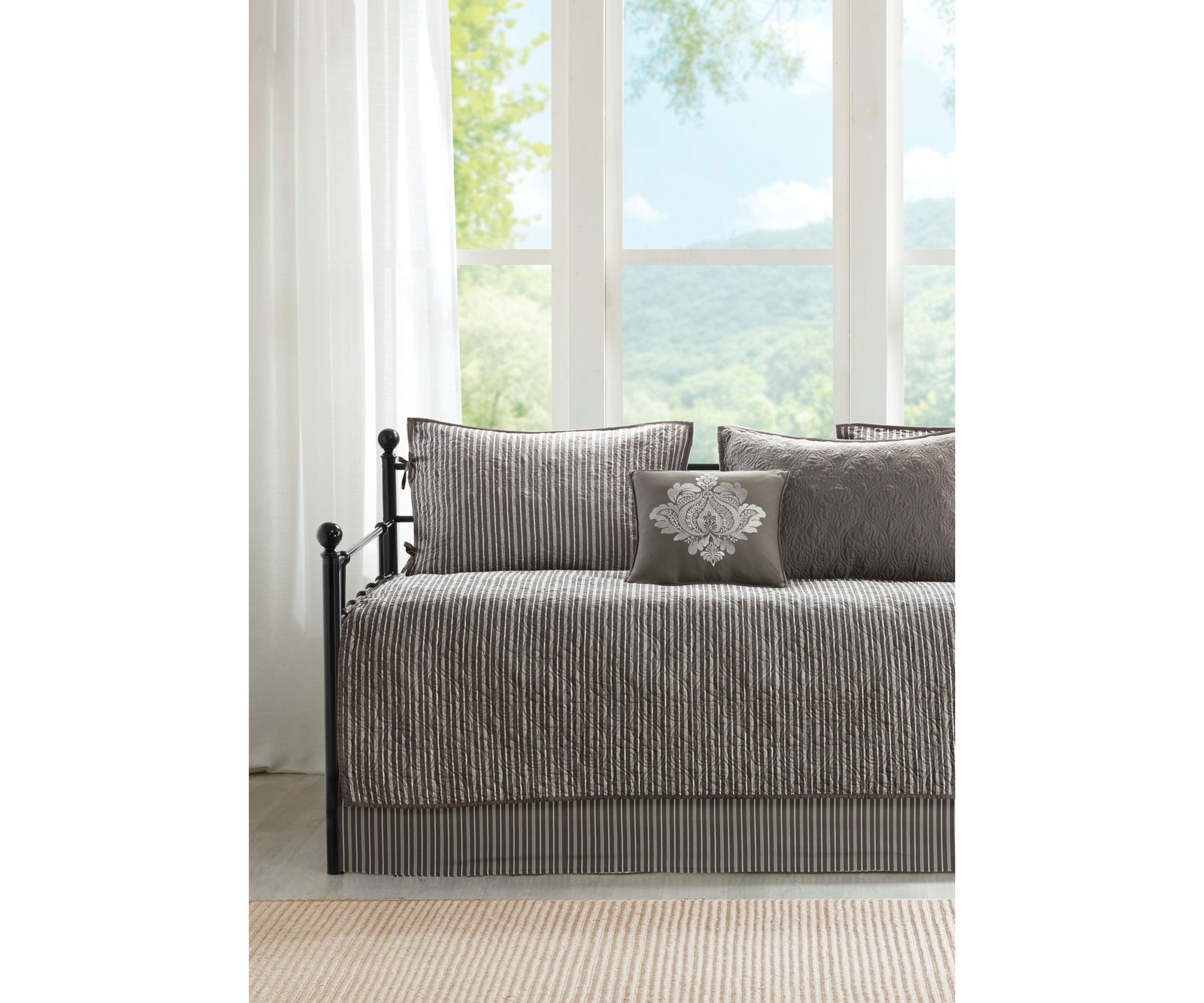 Quebec 6 Piece Reversible Daybed Cover Set