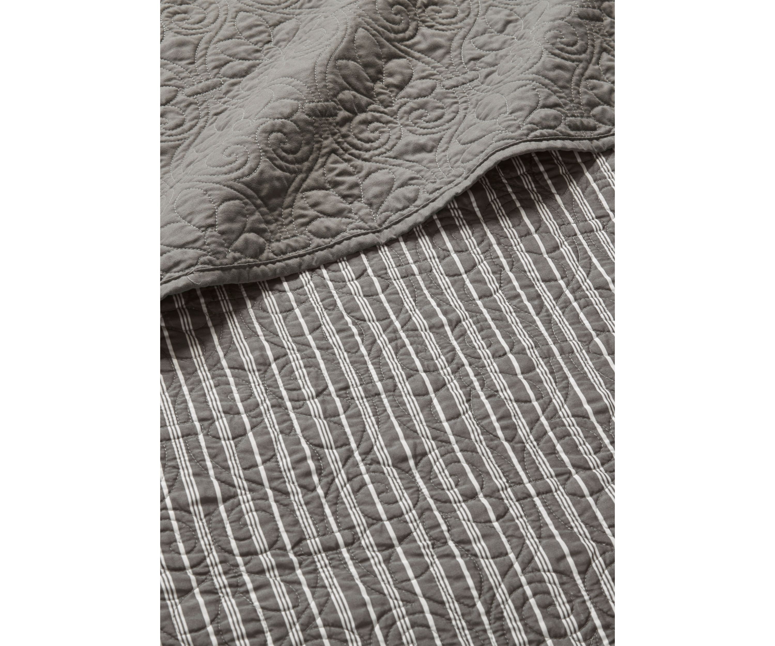 Quebec 6 Piece Reversible Daybed Cover Set