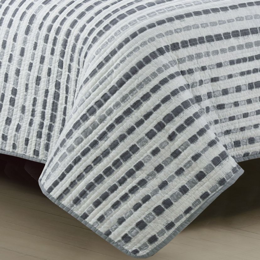 Nara Quilt Set