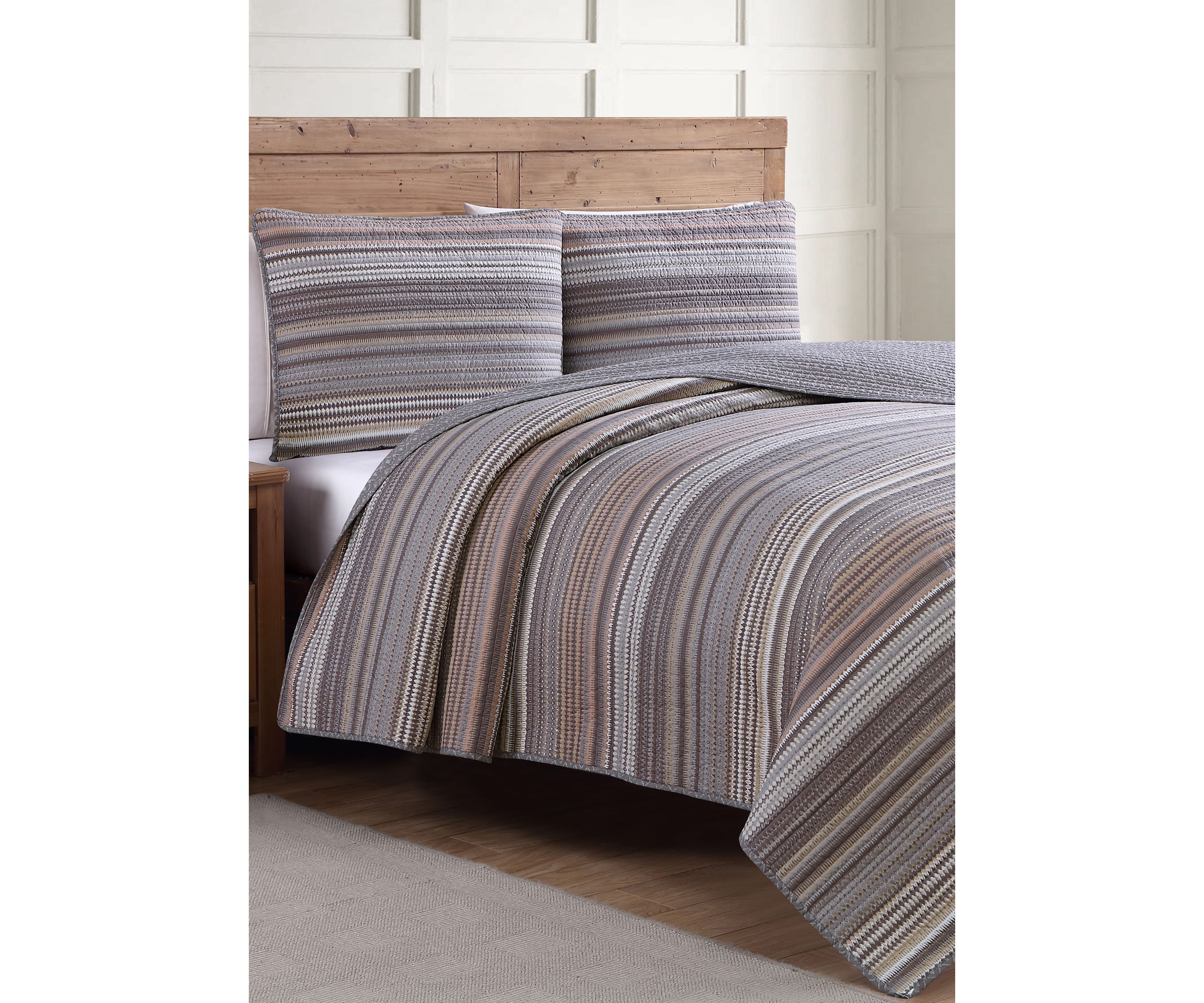 Taj Quilt Set