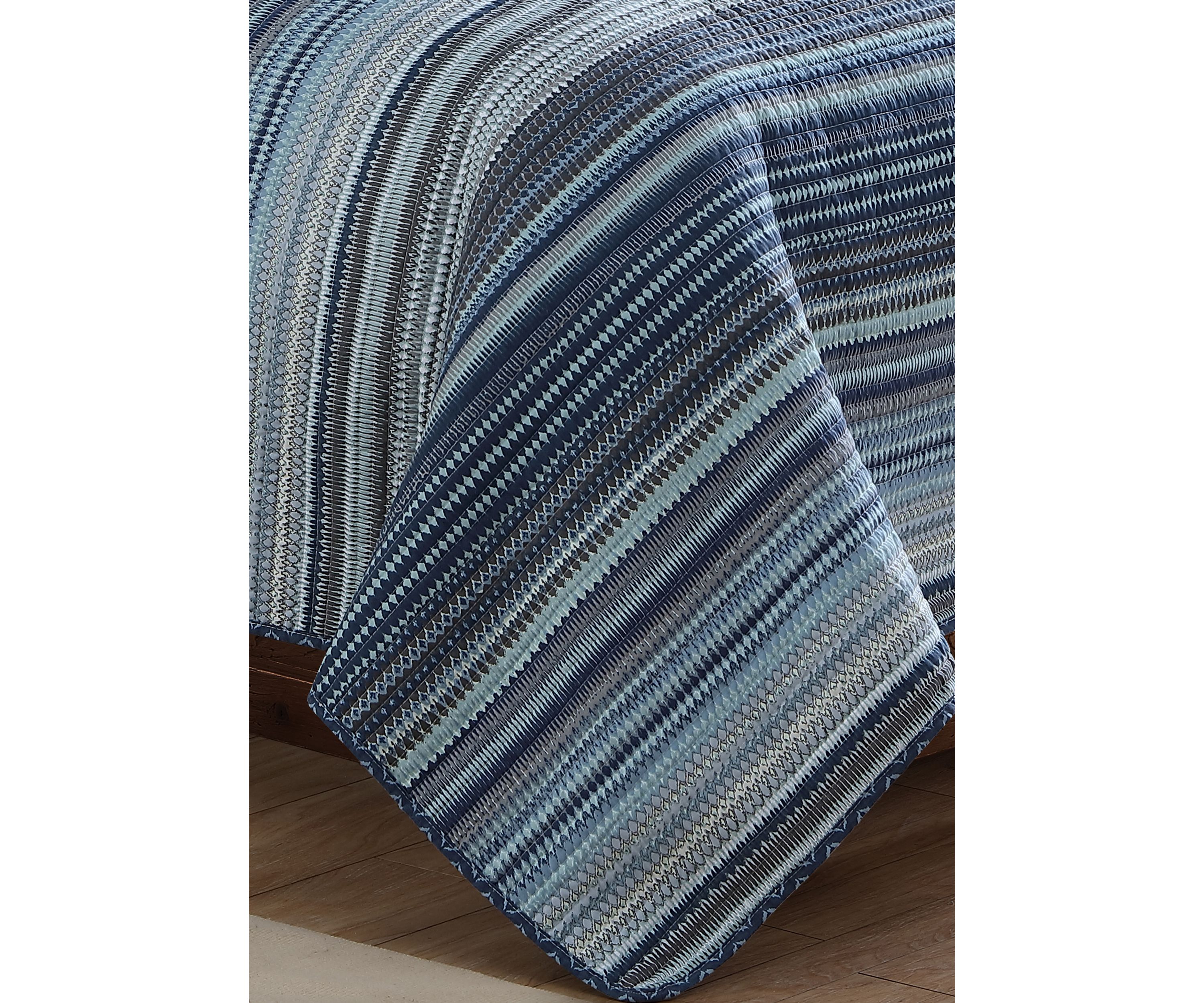 Taj Quilt Set