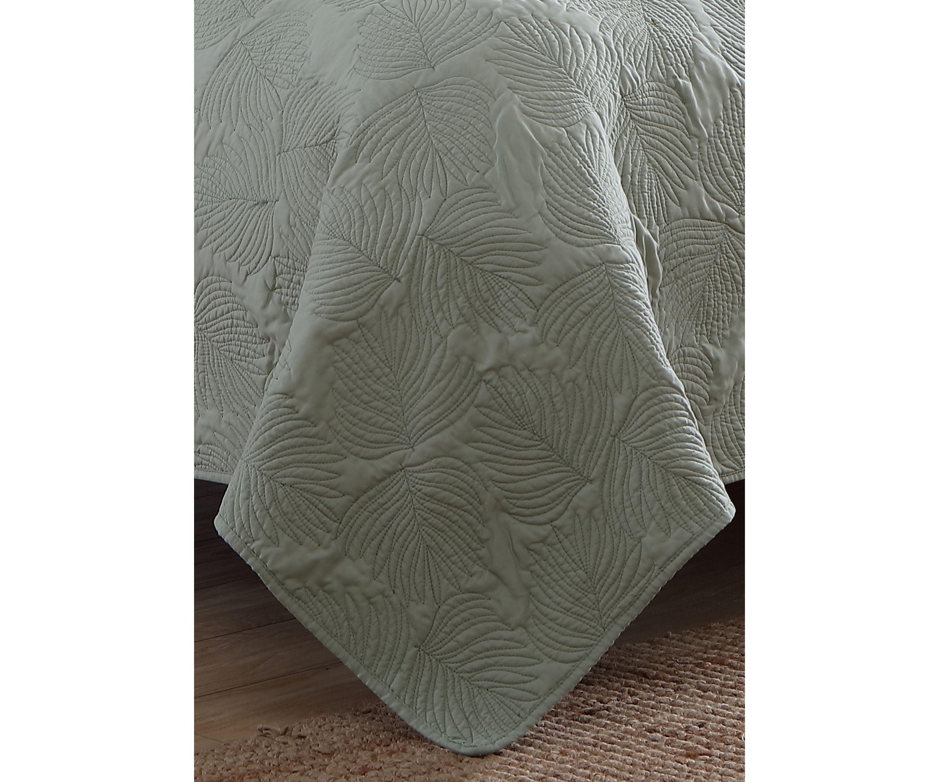 Leaf Stitch Quilt Set