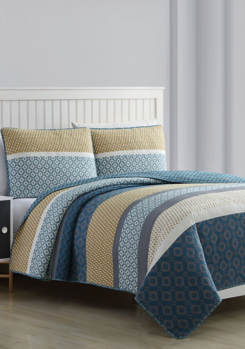Alexis Quilt Set