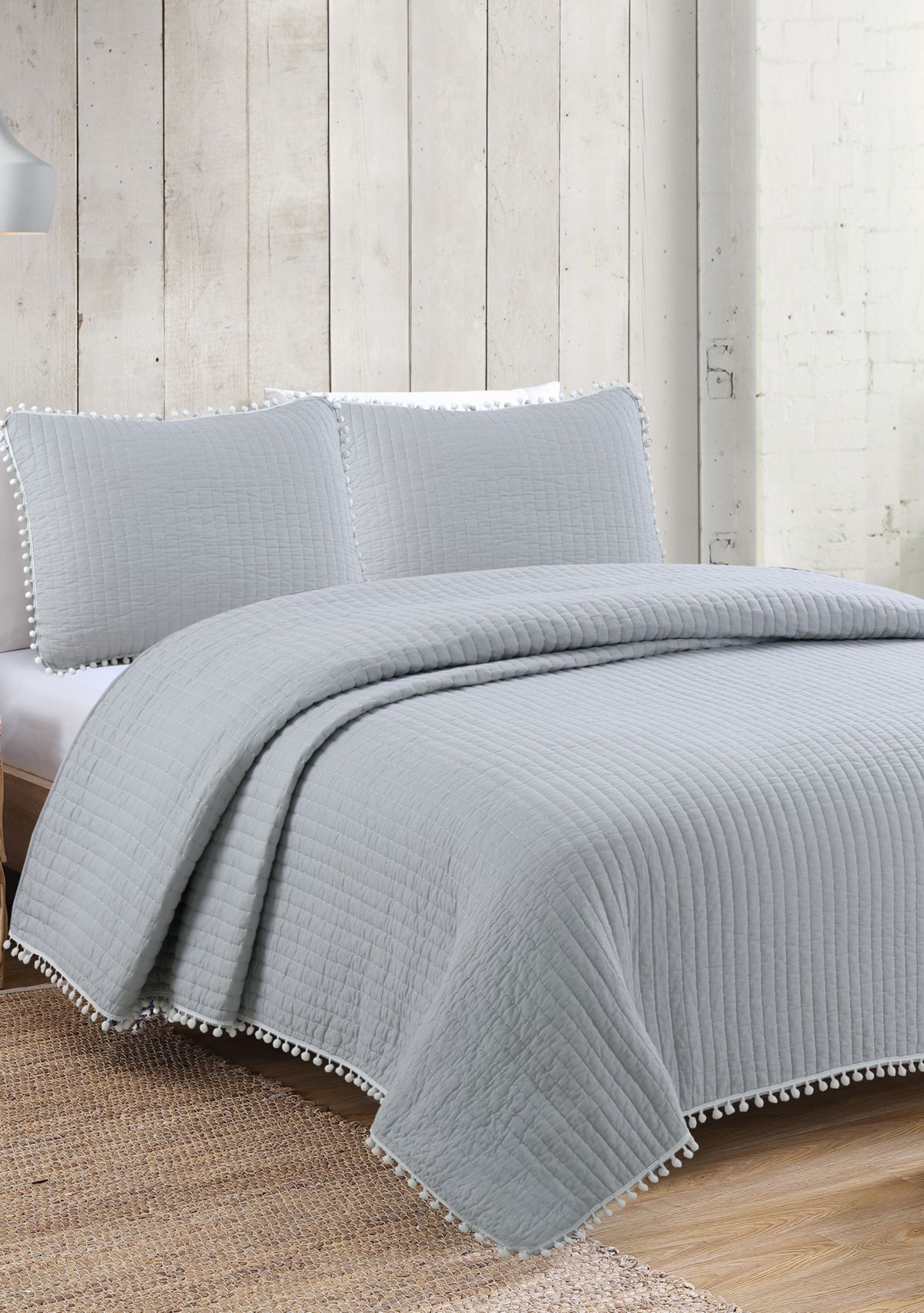 Costa Brava Quilt Set