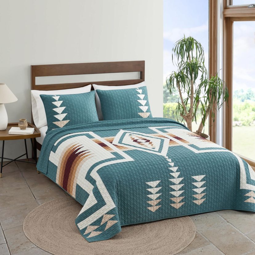 Harding Pieced Quilt Set