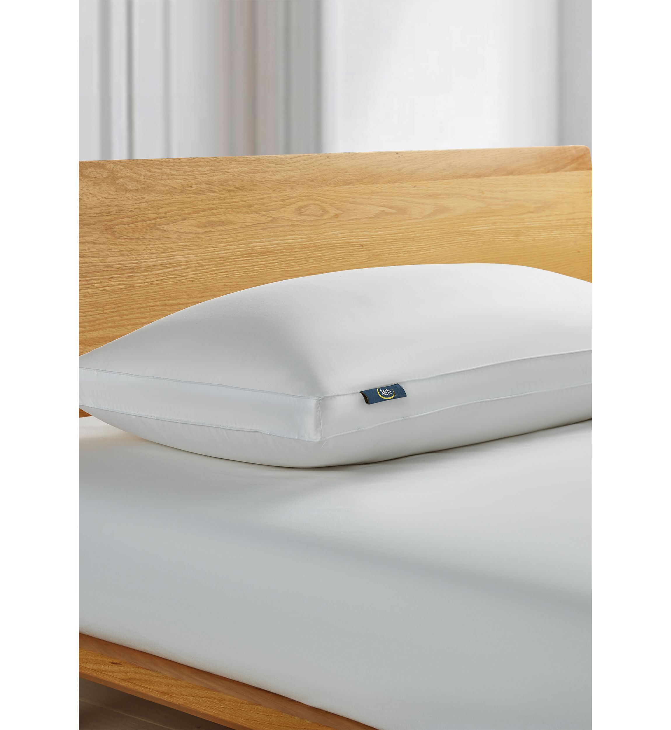 Serta 300 Thread Count White Down Fiber Pillow