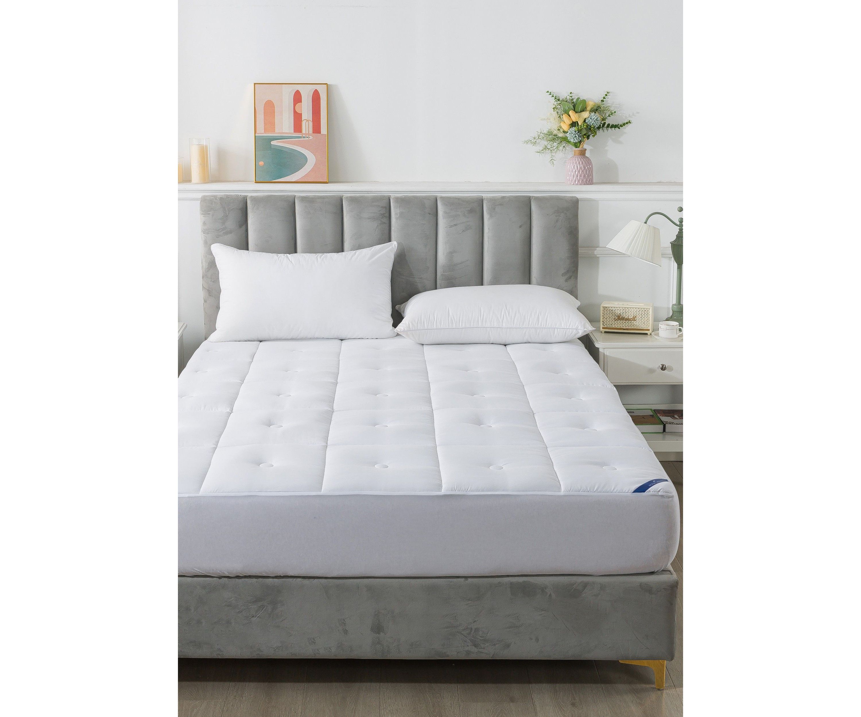 Button Stitch Stain Restistant Mattress Pad