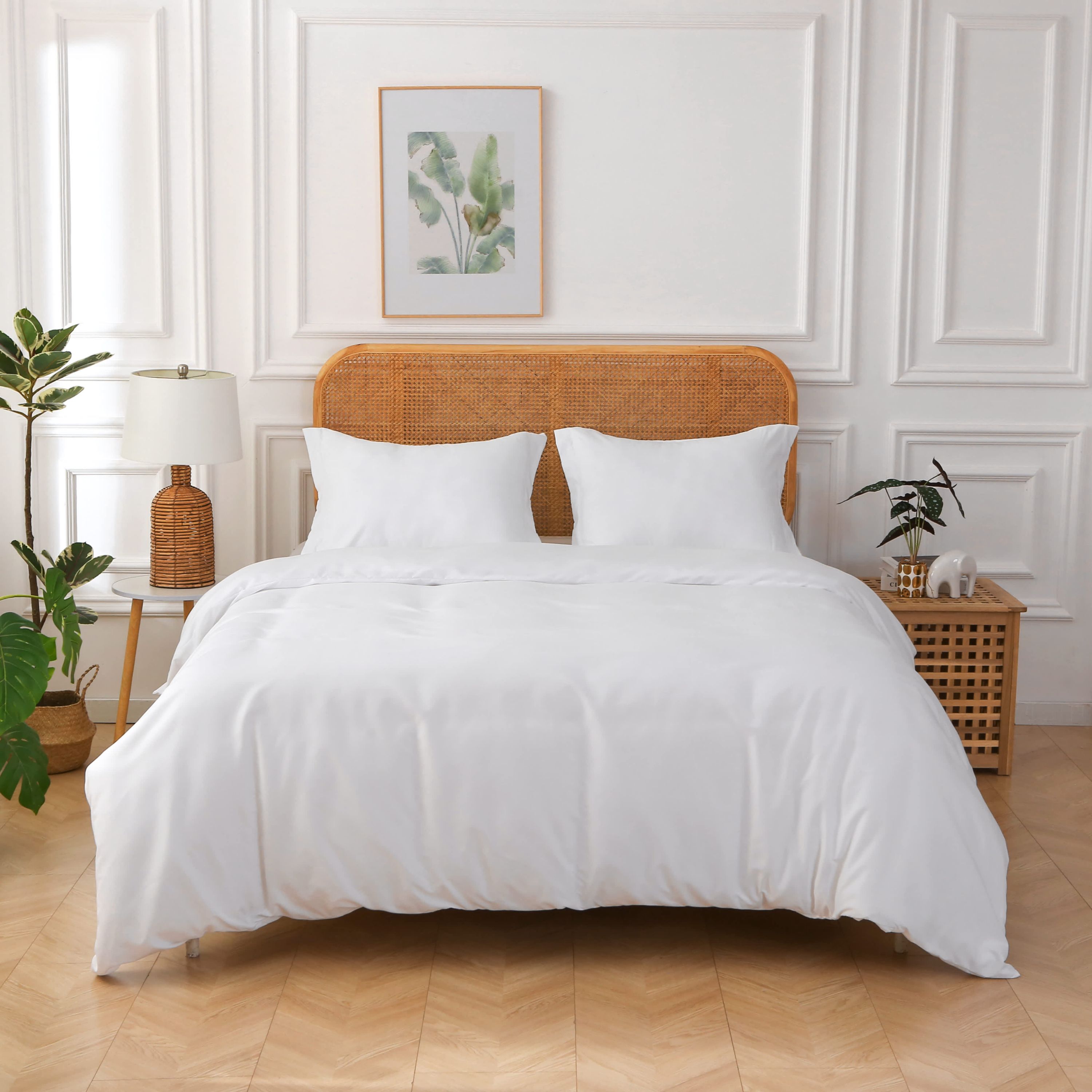 Better Style Home Microfiber Honeycomb Duvet Sets Full/Queen Size in White