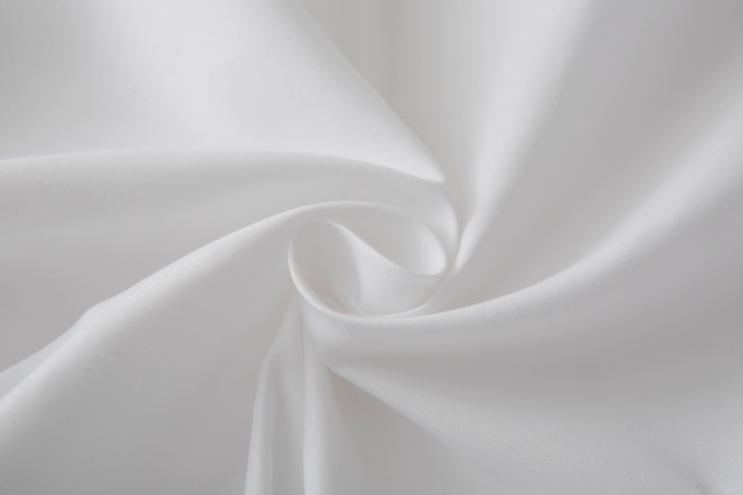 Better Style Home Microfiber Honeycomb Duvet Sets Full/Queen Size in White