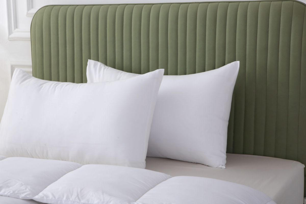 Better Style Home Microfiber Pillowcase Pair Standard Size in Light Blue