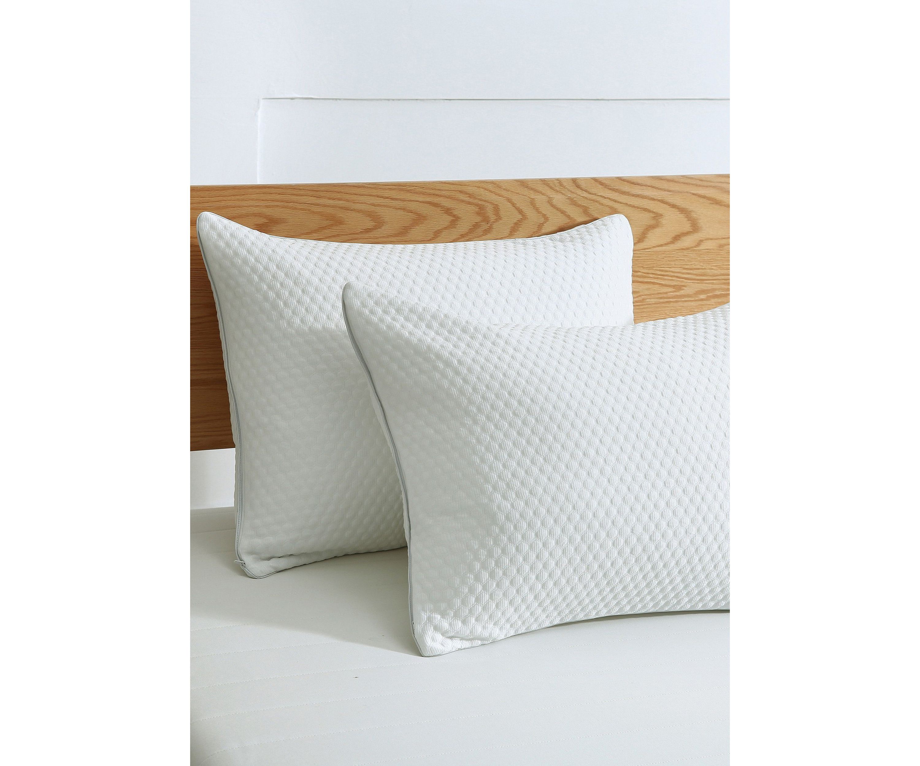 Cool Knit with Balance Fill Pillow, Standard Medium Fill