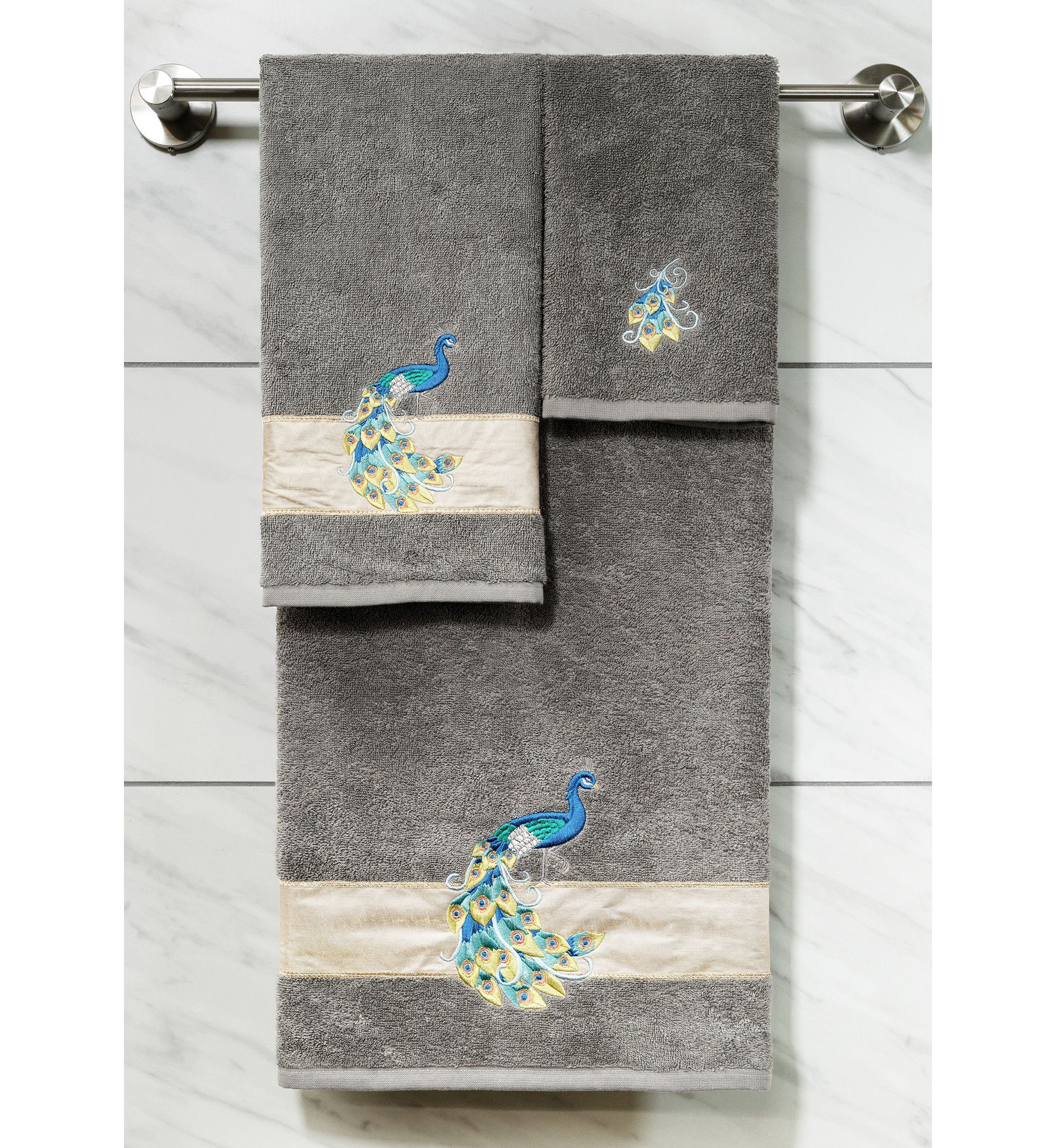 PENELOPE 4PC Embellished Towel Set