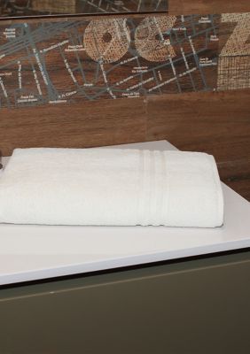 Linum Home Textiles Turkish Cotton Denzi Bath Sheet, White