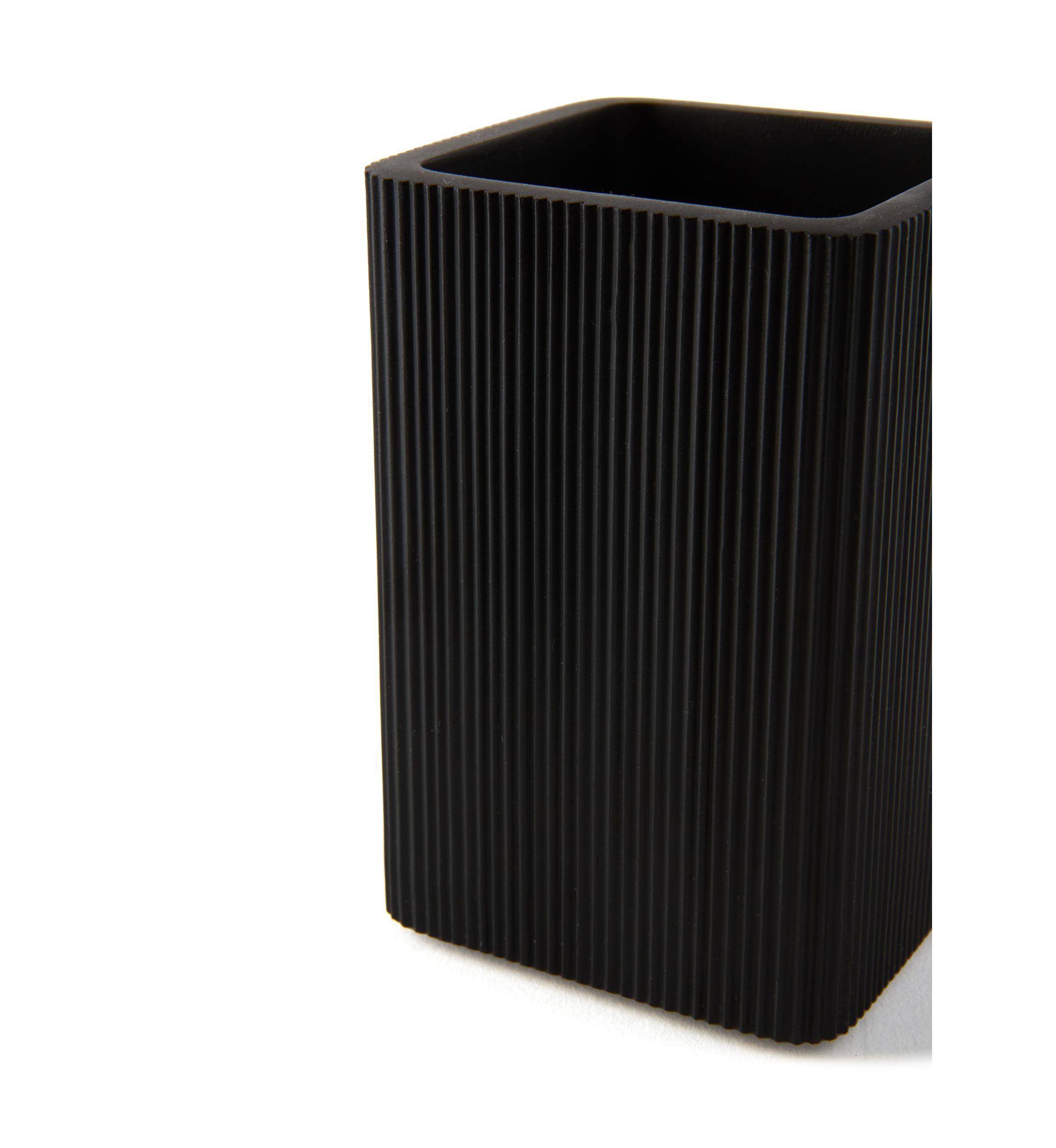 Fitzroy Resin Toothbrush Holder