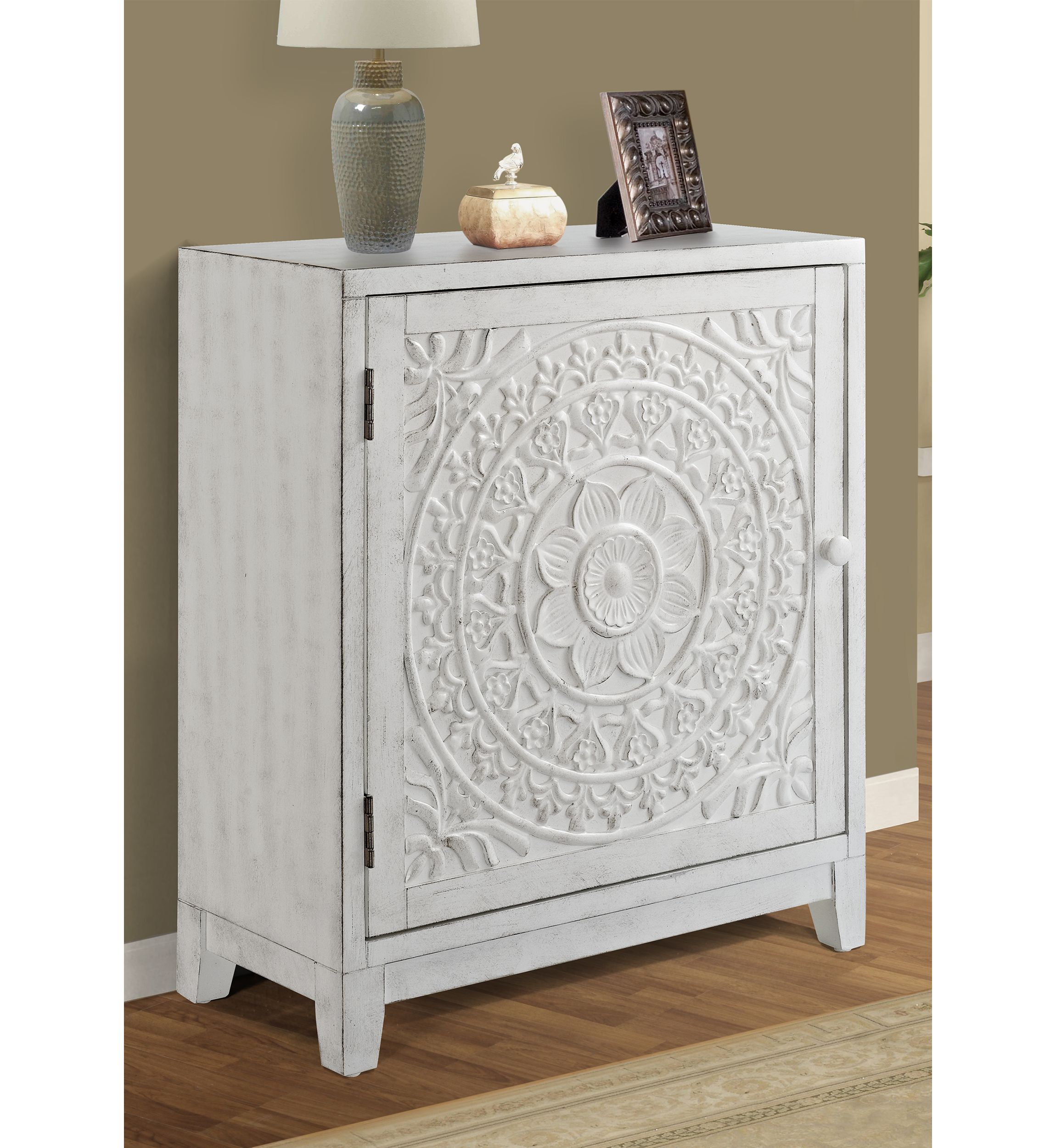 Beth Cabinet 
