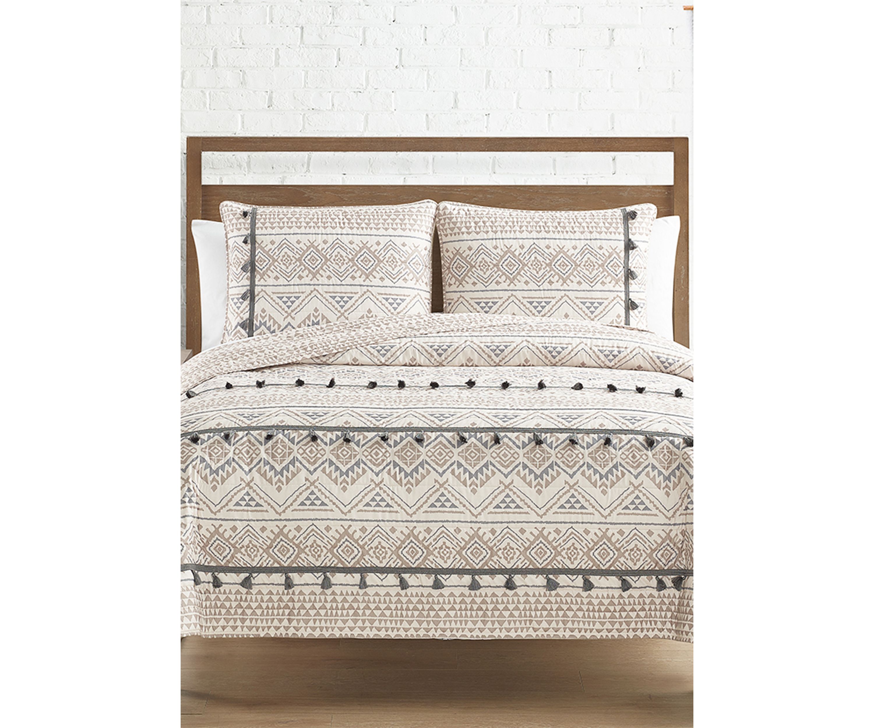 Nevada Tribal Tan Reversible Quilt Set