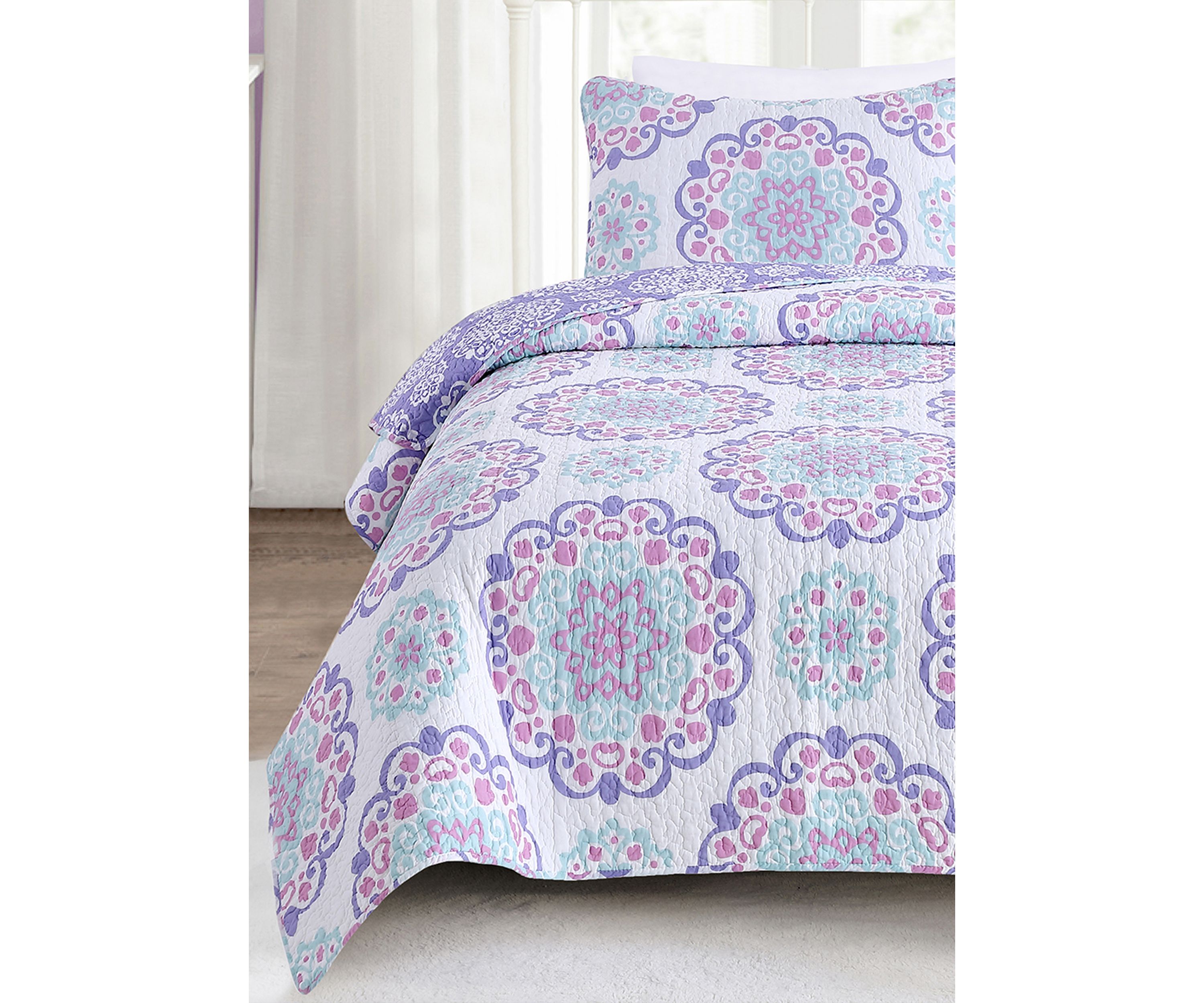 Vivian  Cotton Quilt Set