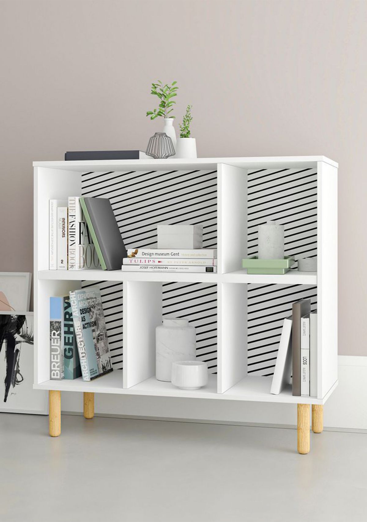 Essex 33.66 Low Bookcase