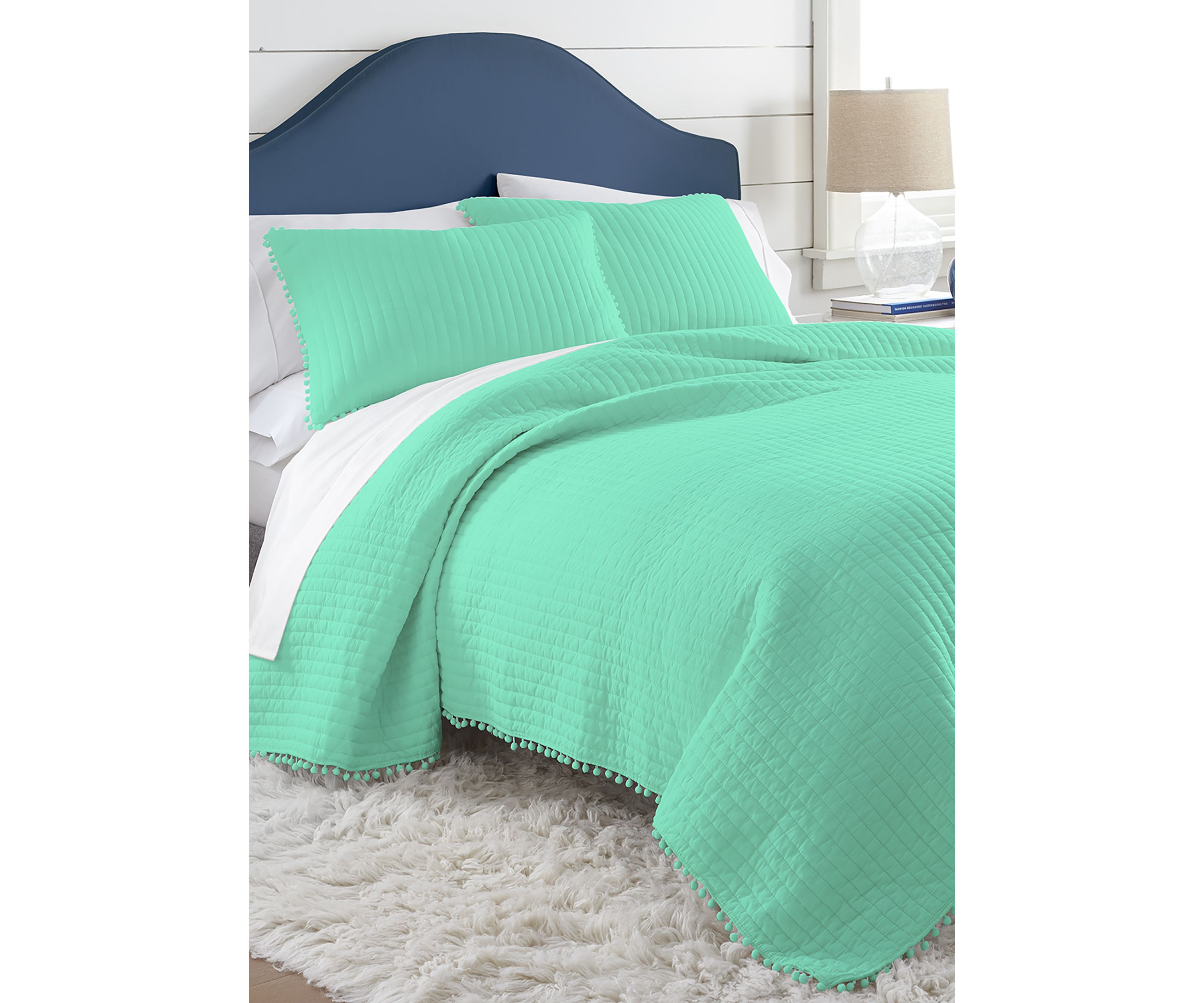 Pom Pom Quilt Set