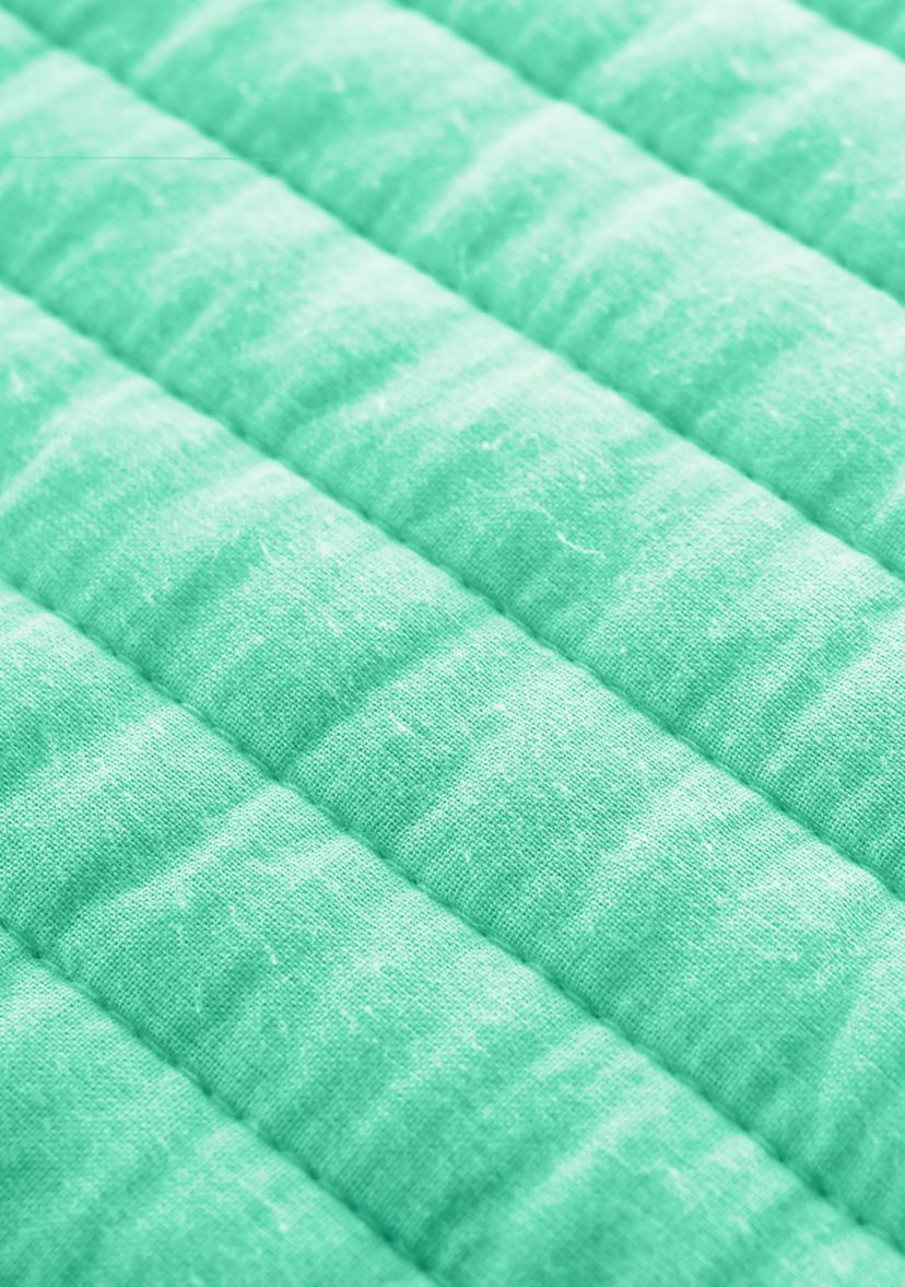 Pom Pom Quilt Set