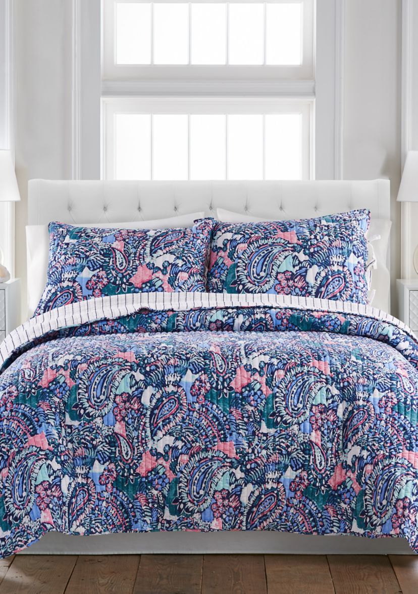 Saralina Quilt Set