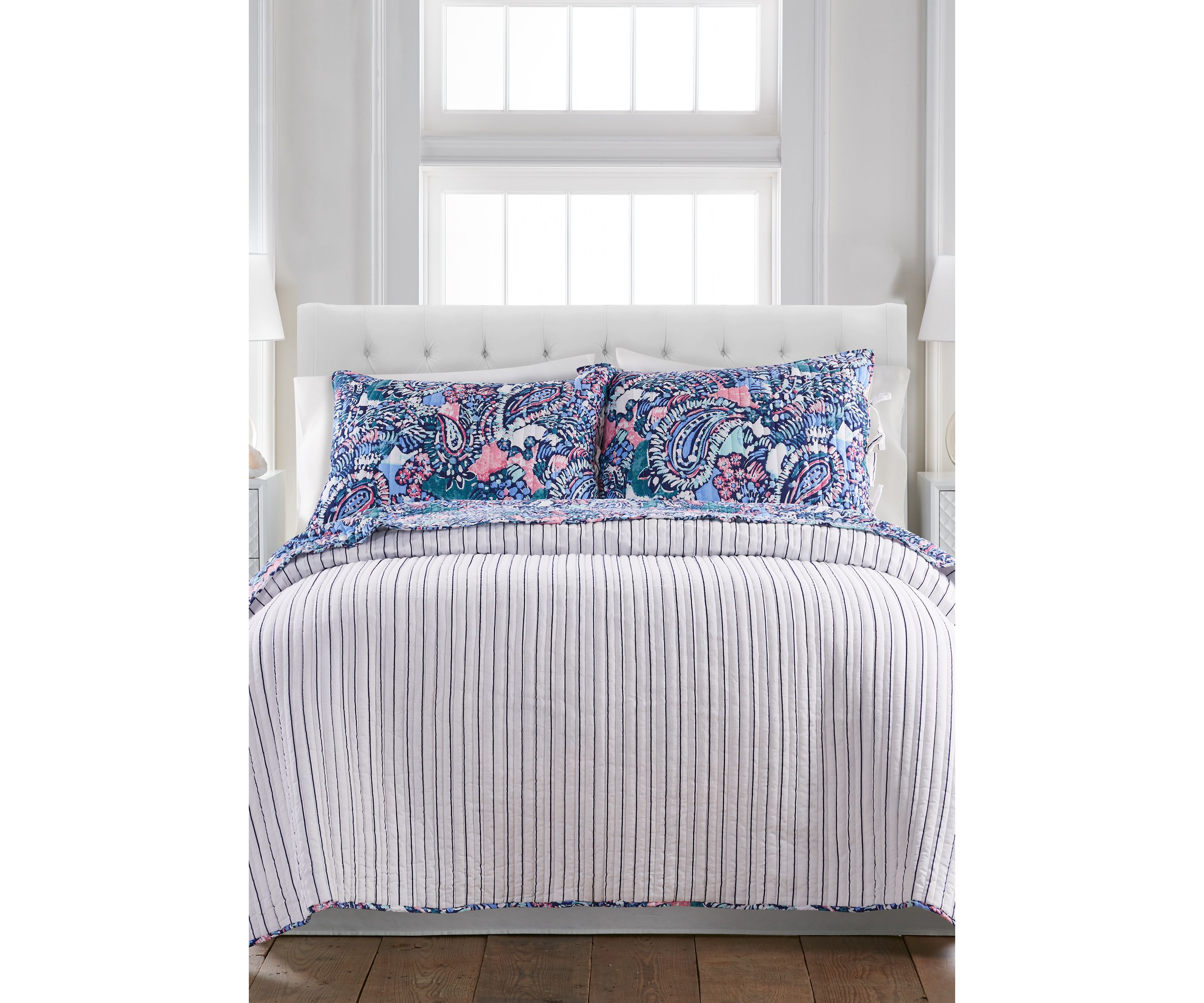 Saralina Quilt Set