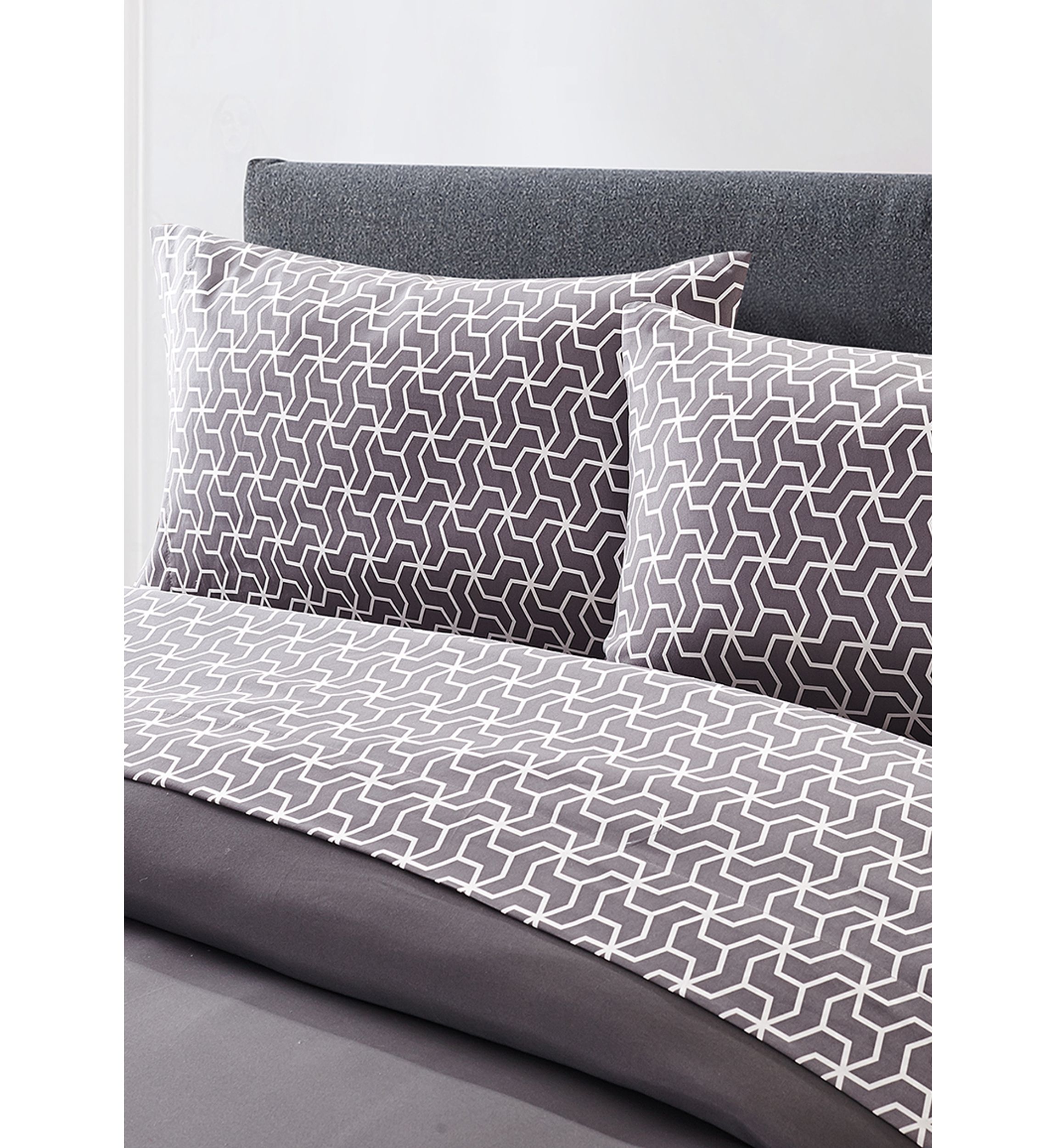 Victoria Bed in a Bag Set