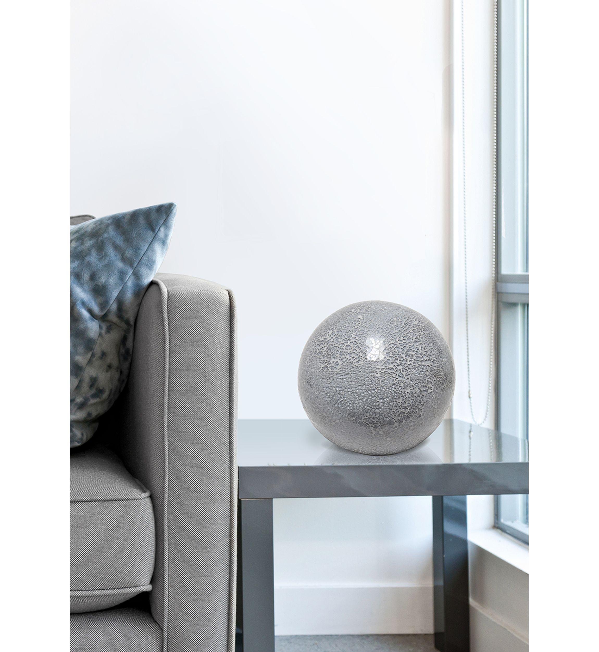 Stone Ball Table Lamp