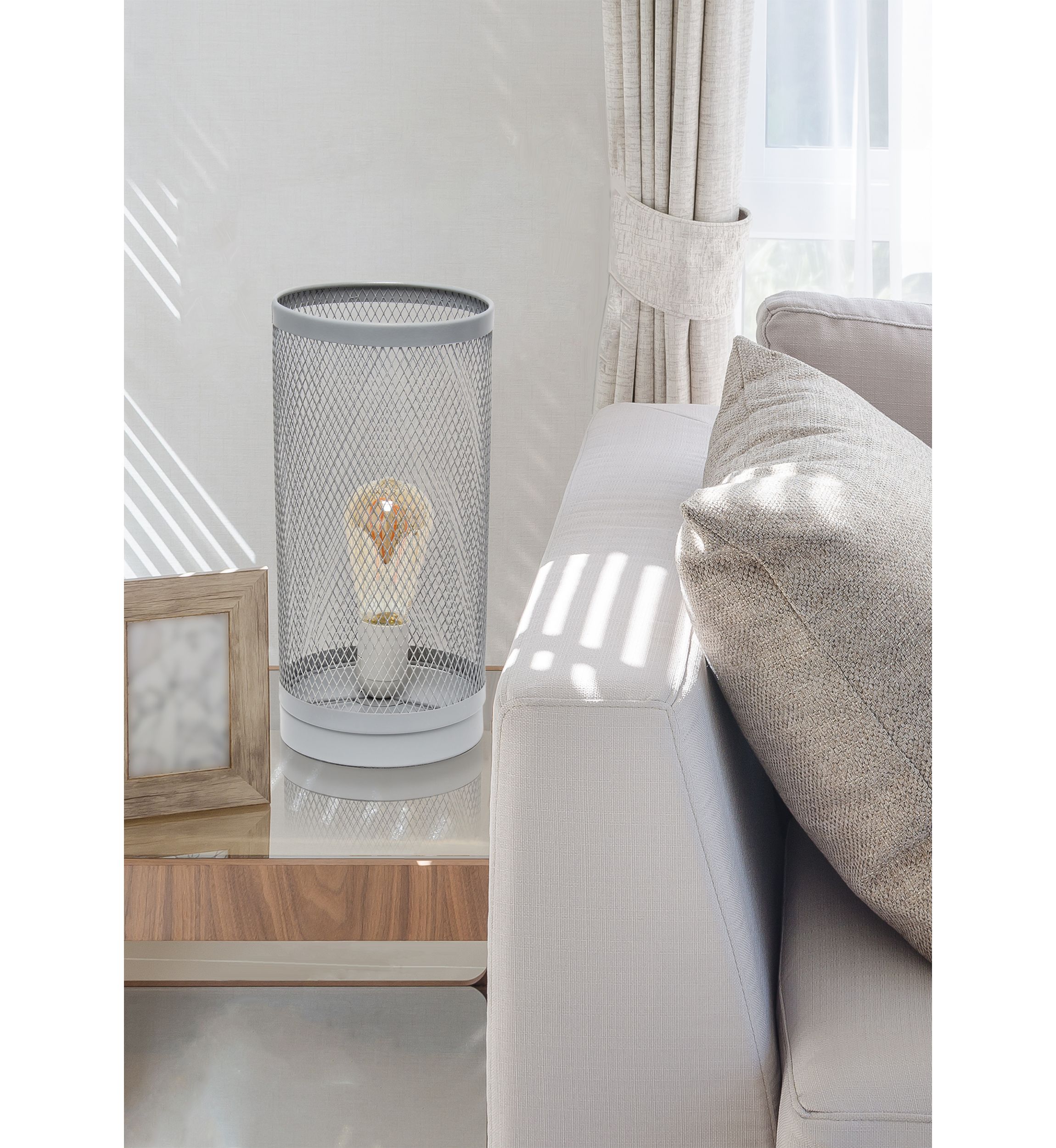 Mesh Cylindrical Steel Table Lamp