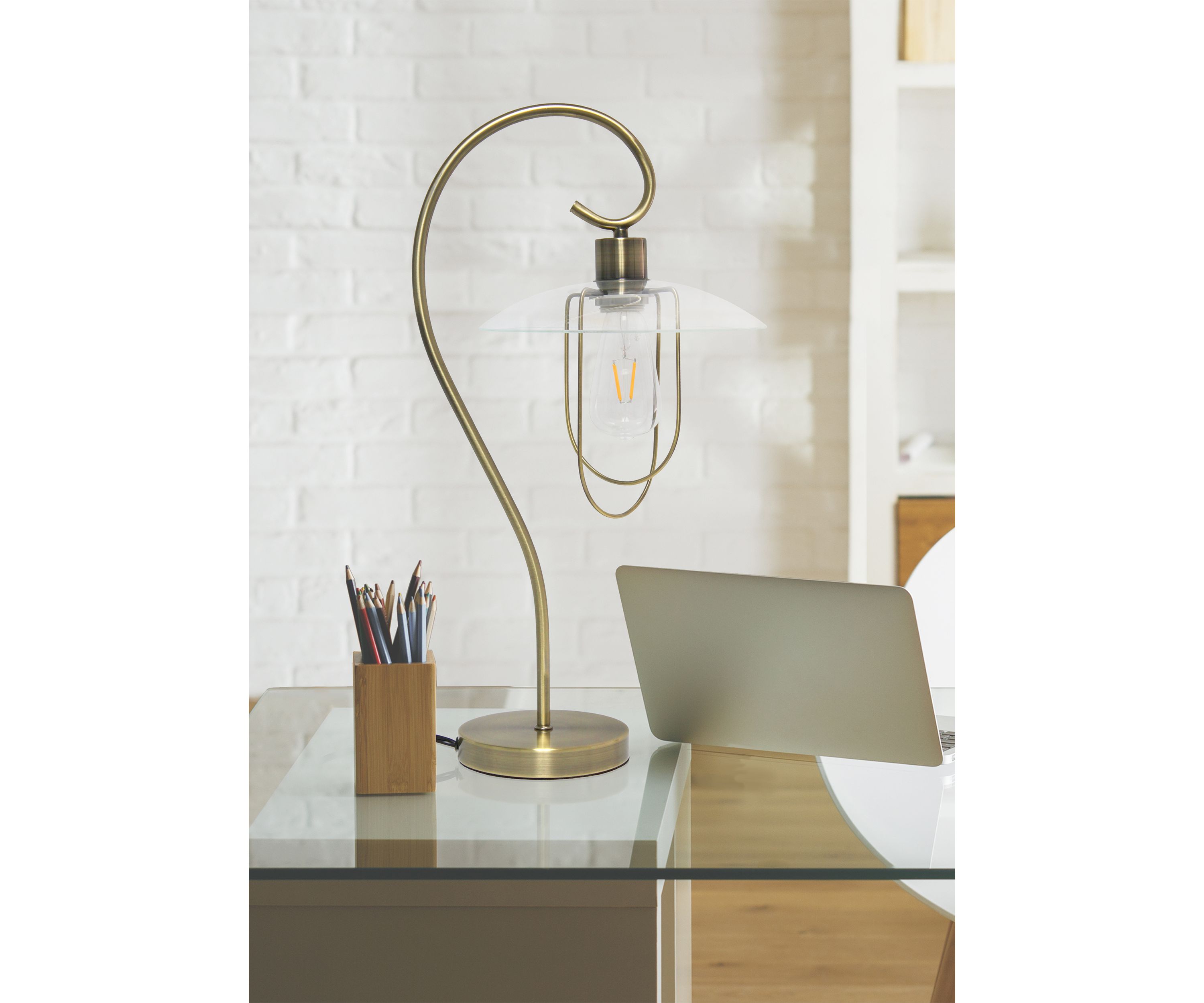Modern Metal Scroll Table Lamp