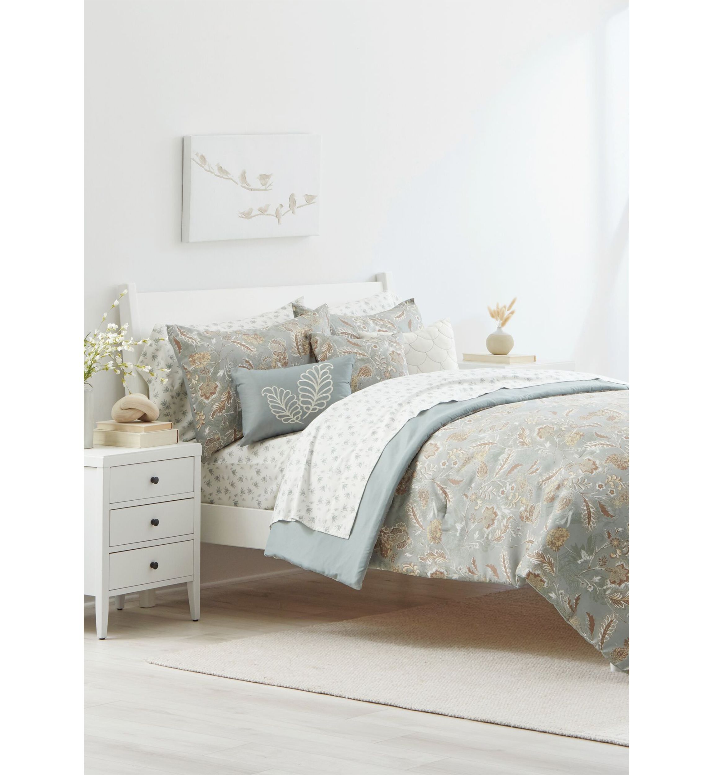 Botanica 10-Piece Comforter Set