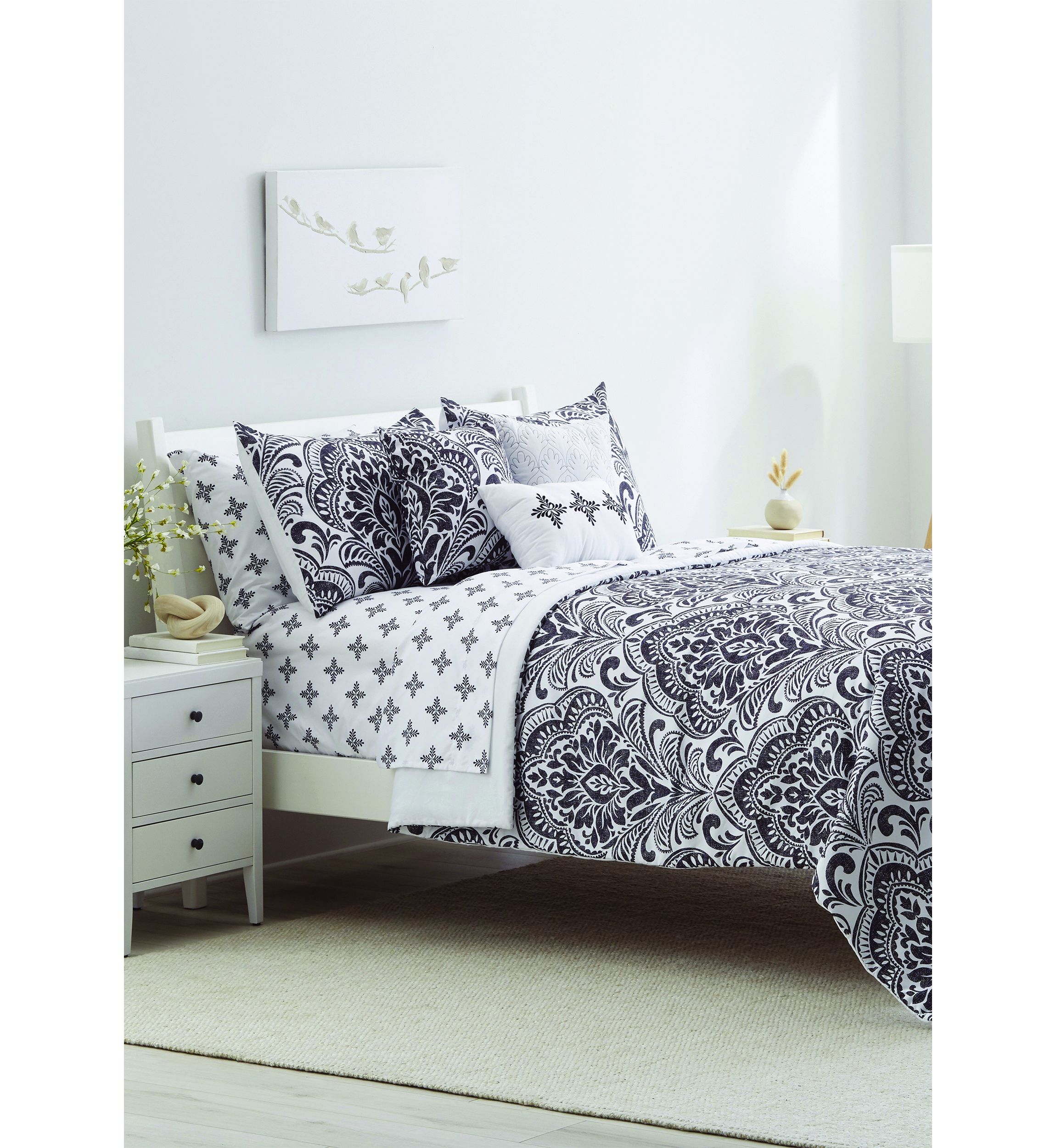 Medallion 10 Piece Bedding Set